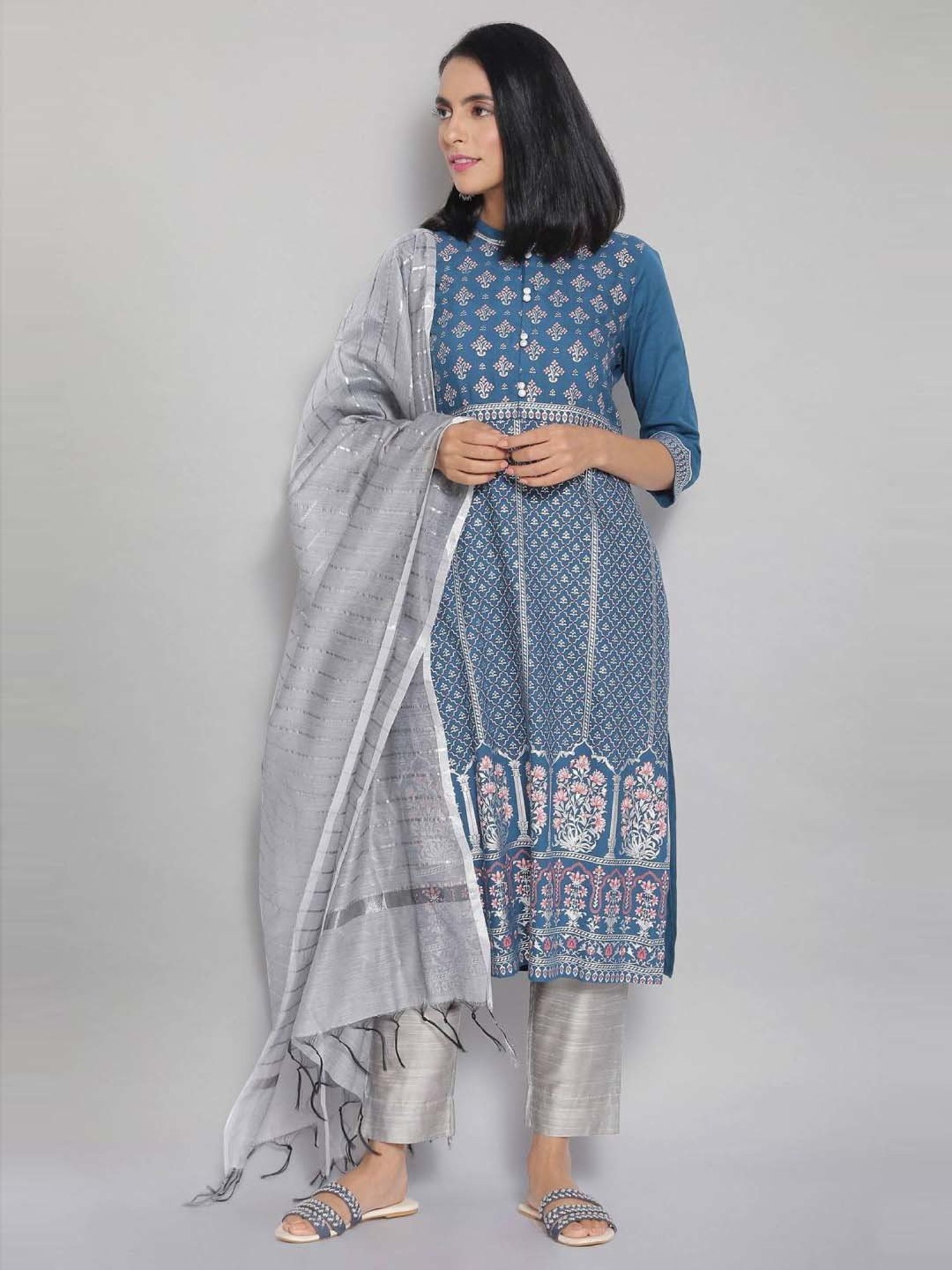 Aurelia Silver Striped Dupatta