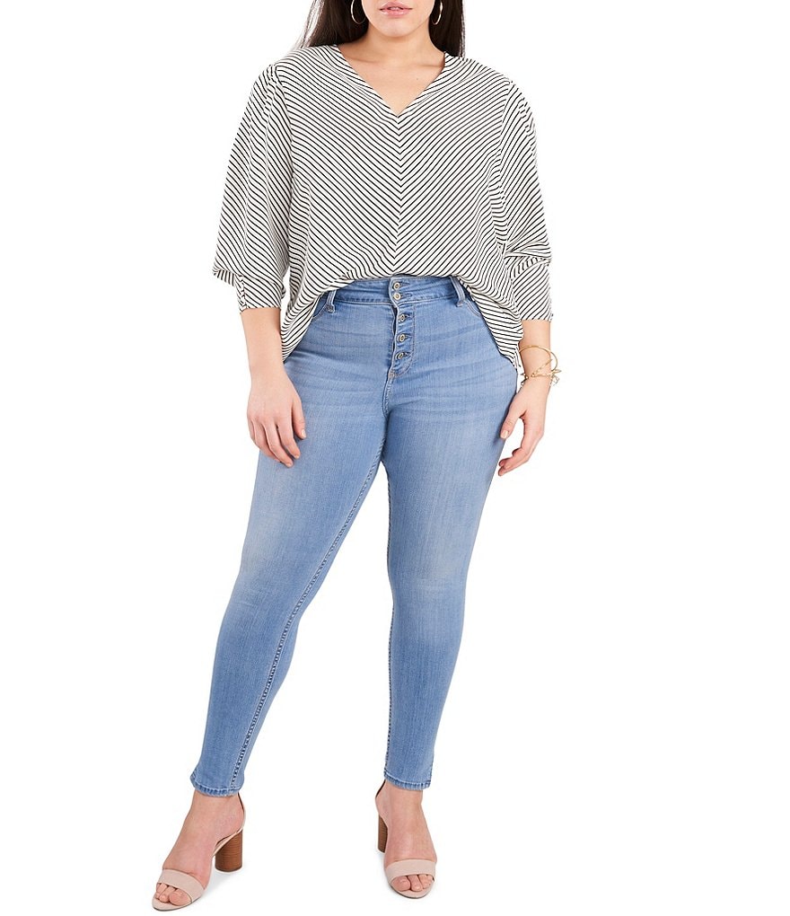 Vince Camuto Plus Size V-Neck 3/4 Sleeve Puff Shoulder Diagonal Stripe Top