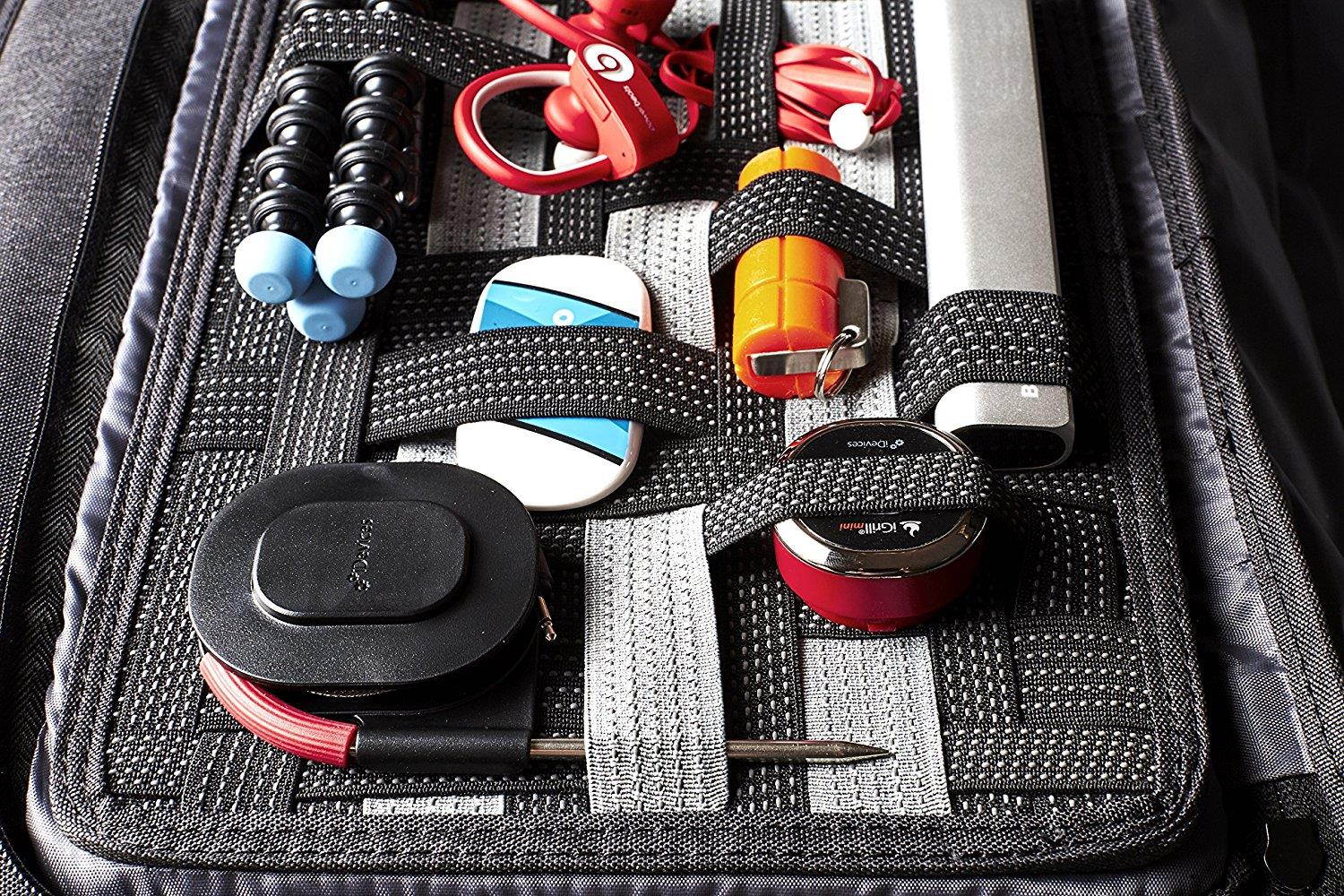 COCOON INNOVATIONS CMB3750CH TECH 16IN MESSENGER BAG