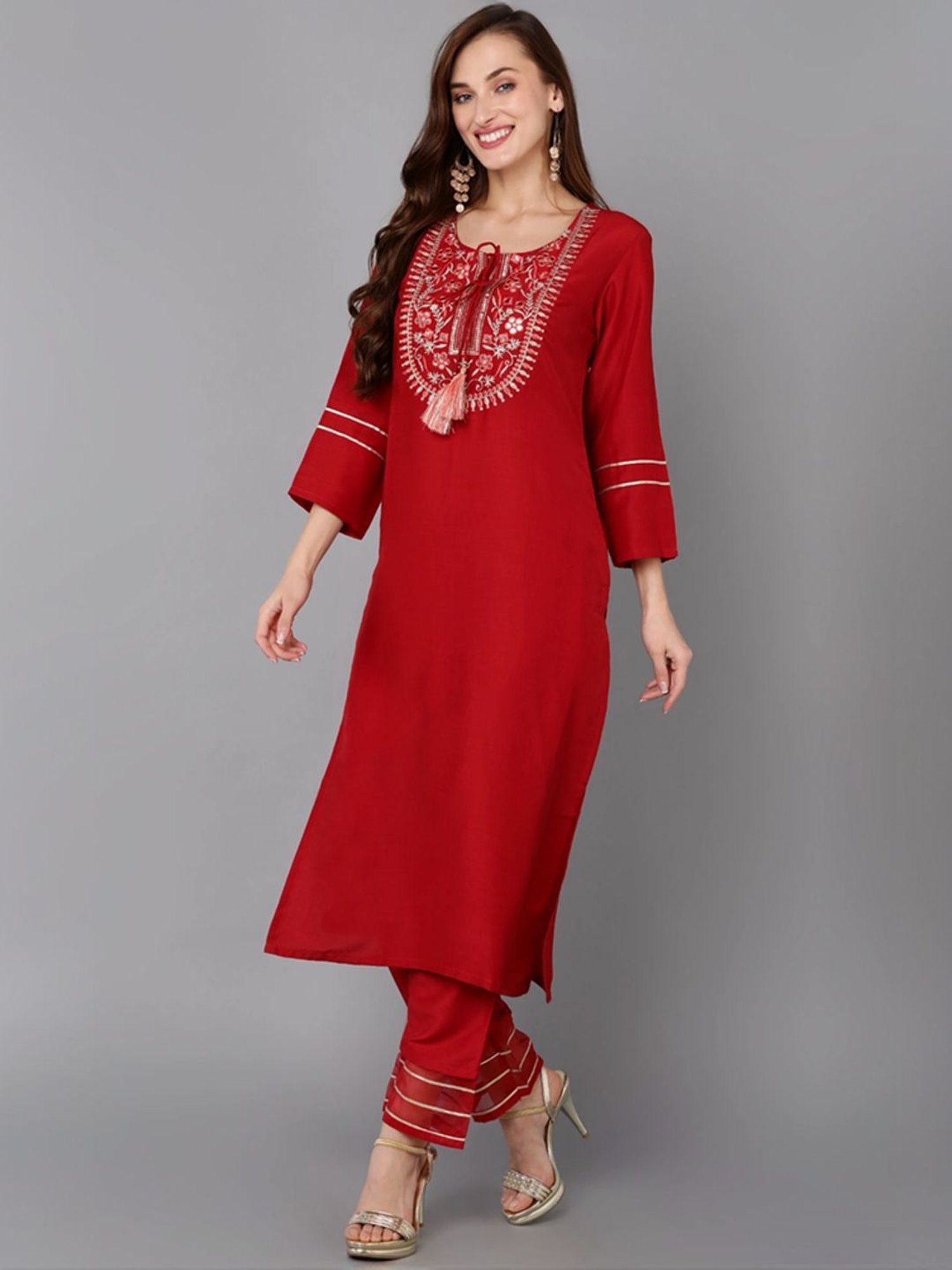 Vaamsi Red Embroidered Kurta Pant Set With Dupatta