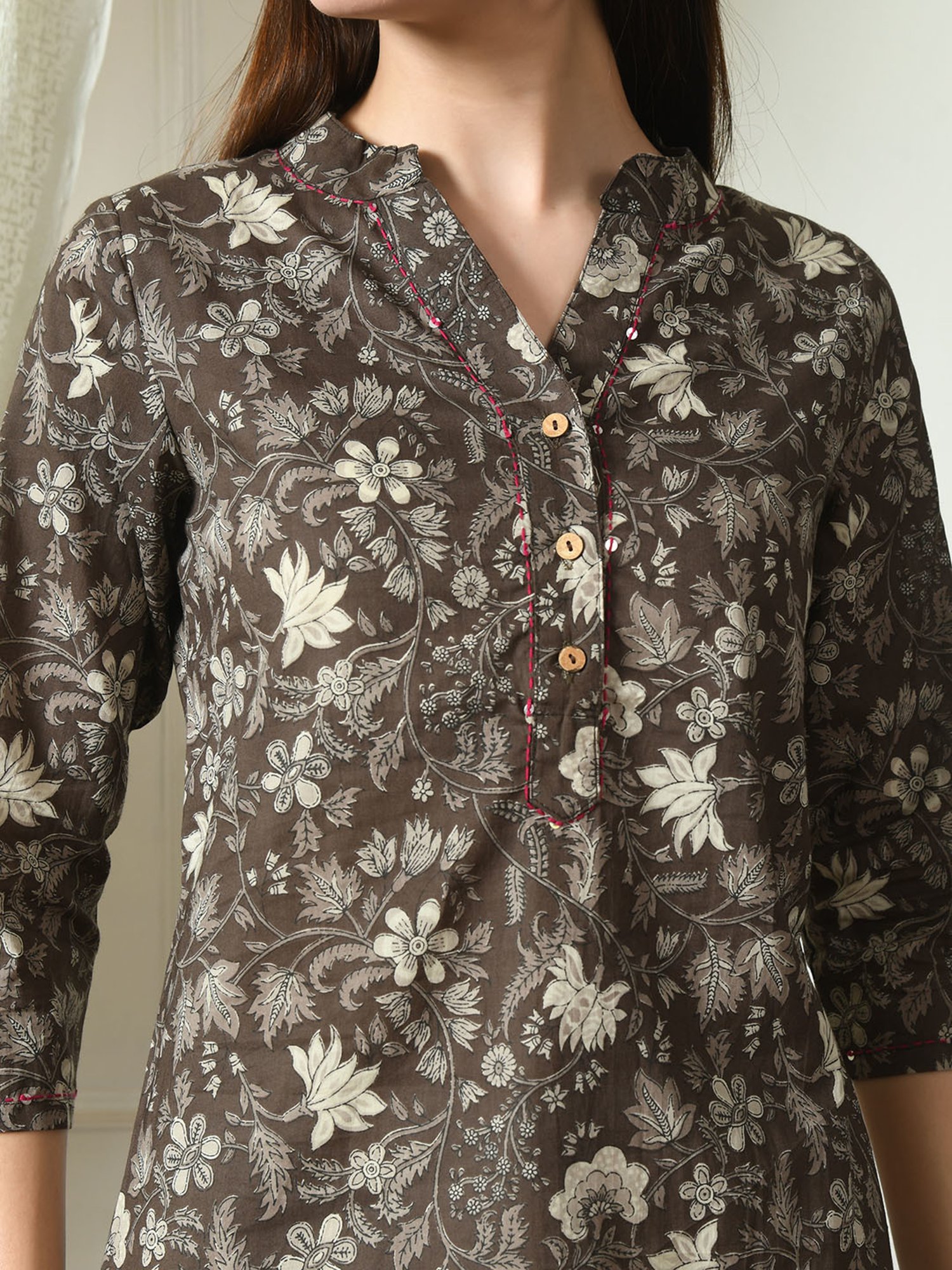 DECKEDUP Grey Cotton Floral Print Tunic