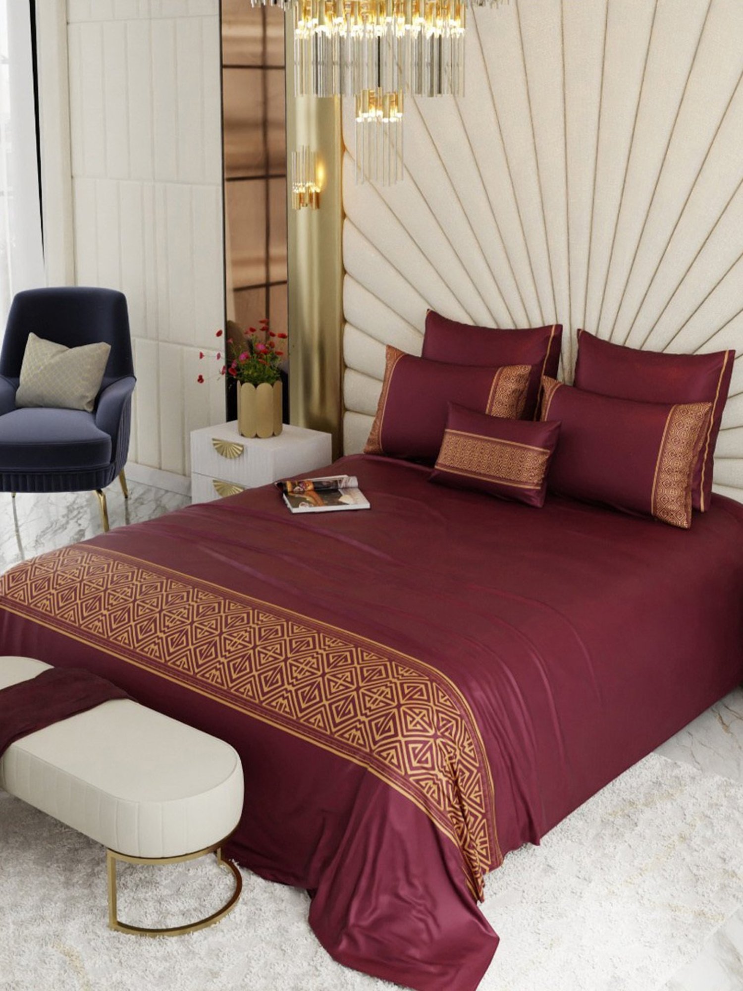 Stoa Paris Majesty Merlot Wine 300 TC Polyester Super king Crown of Versailles Bedding Set