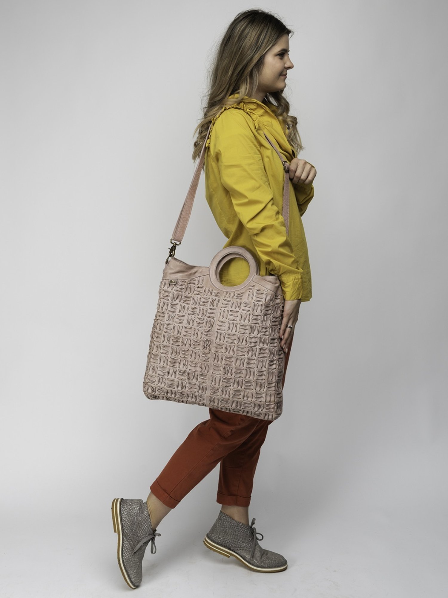 Art N Vintage Esther Blush Pink Leather Textured Large Handbag