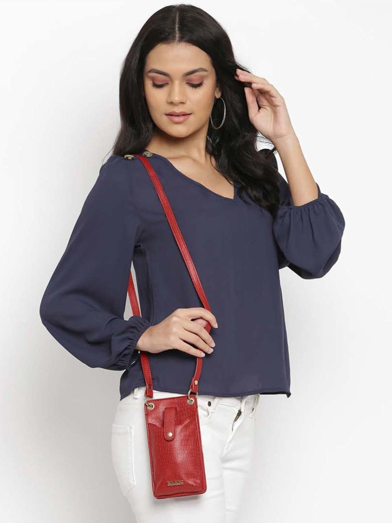 KLEIO Red Textured Mobile Pouch