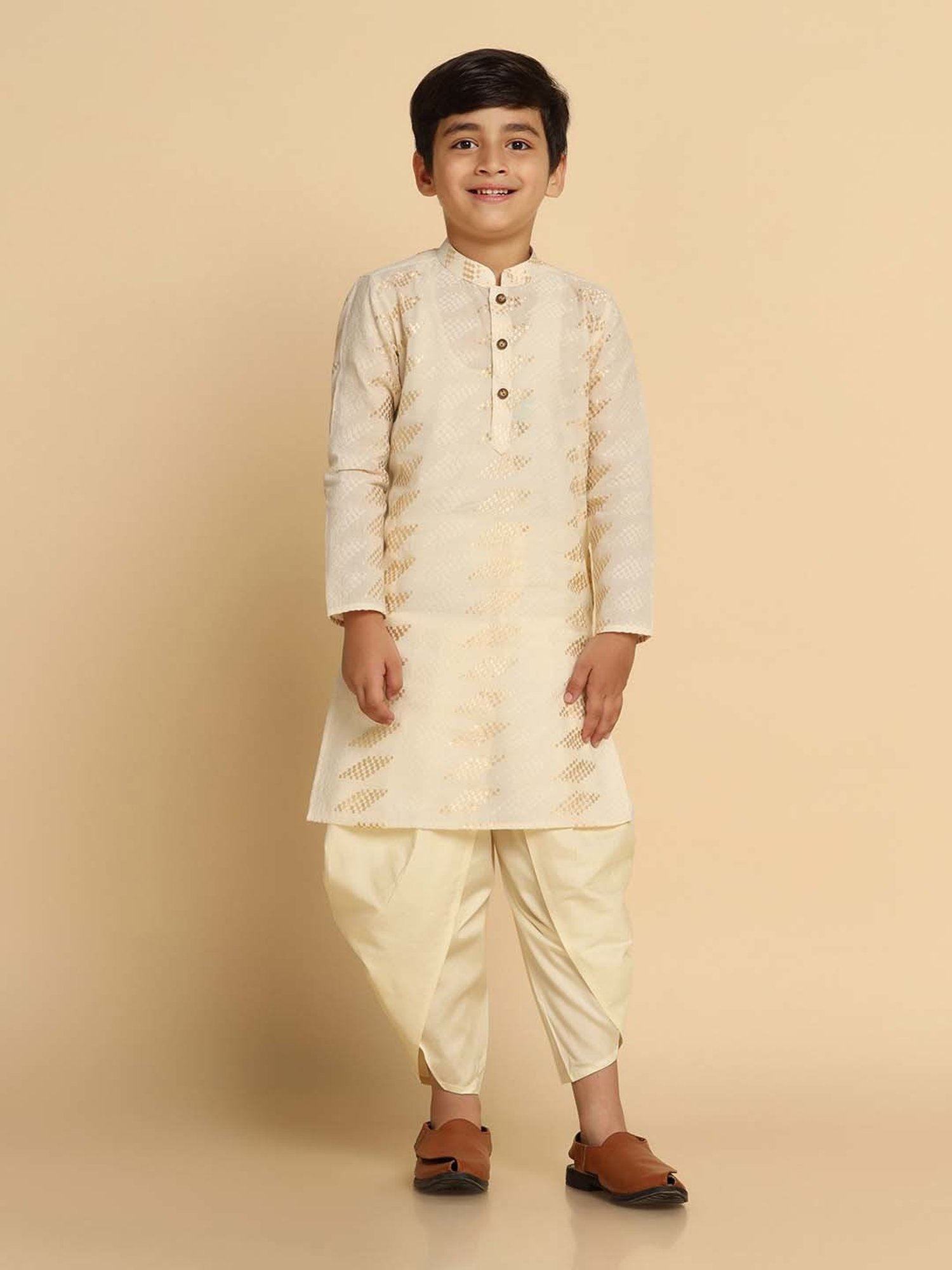KISAH Kids White Cotton Embroidered Full Sleeves Kurta Set