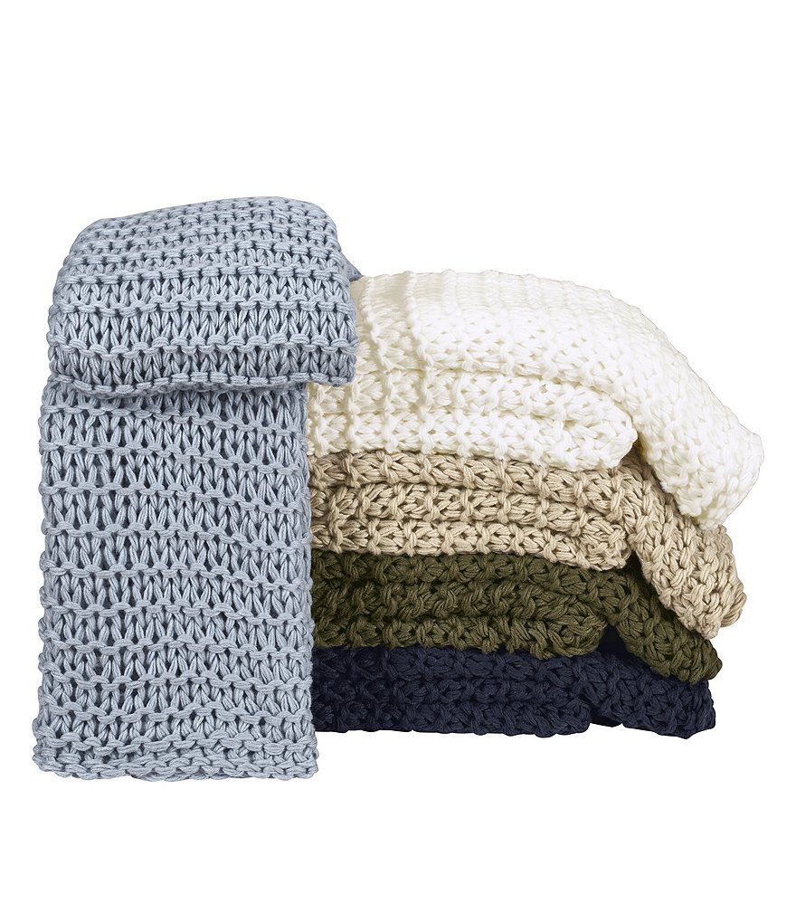 Oscar/Oliver Luca Throw