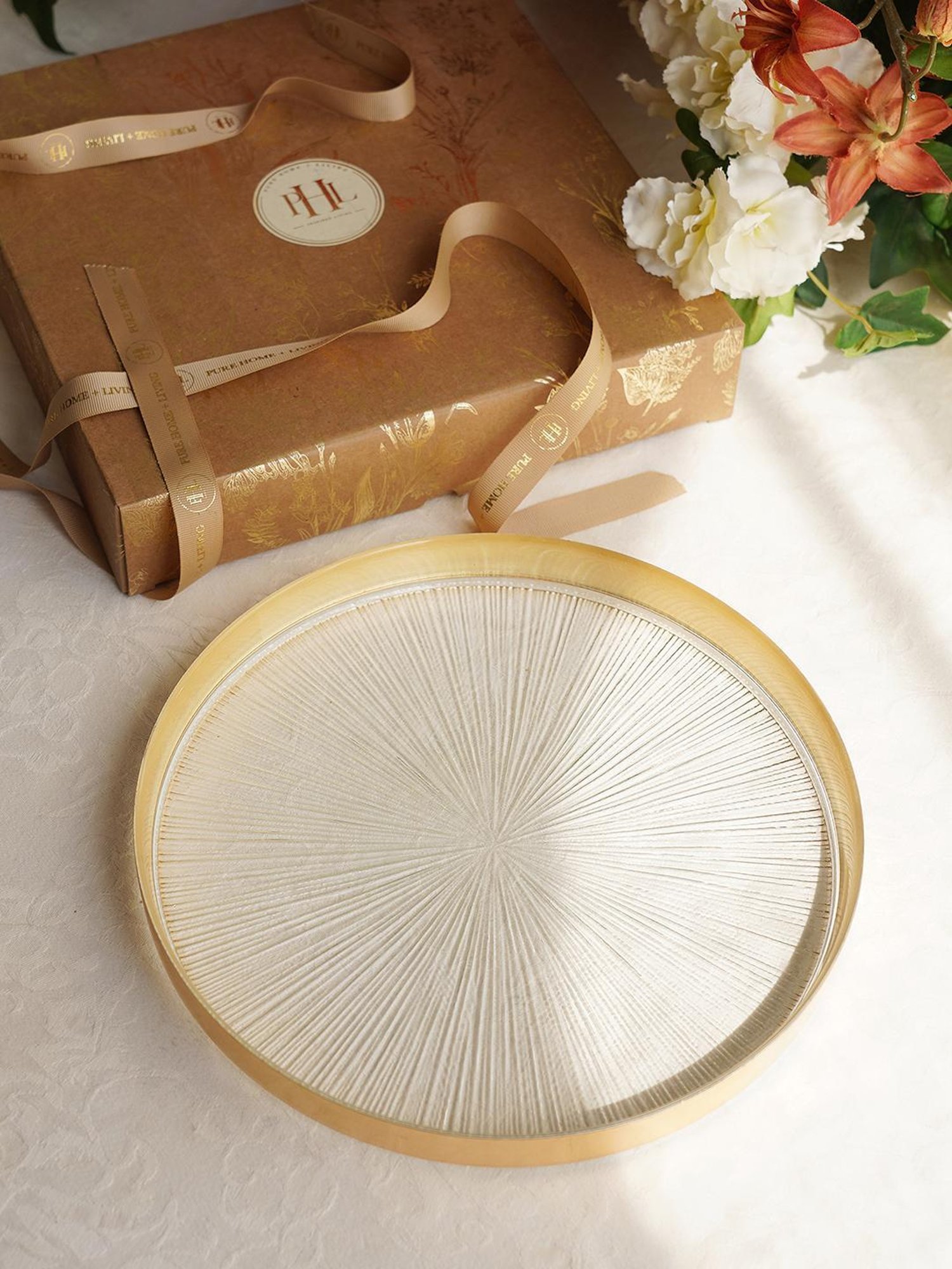 Pure Home and Living Transparent Glass Textured Dinner Plates