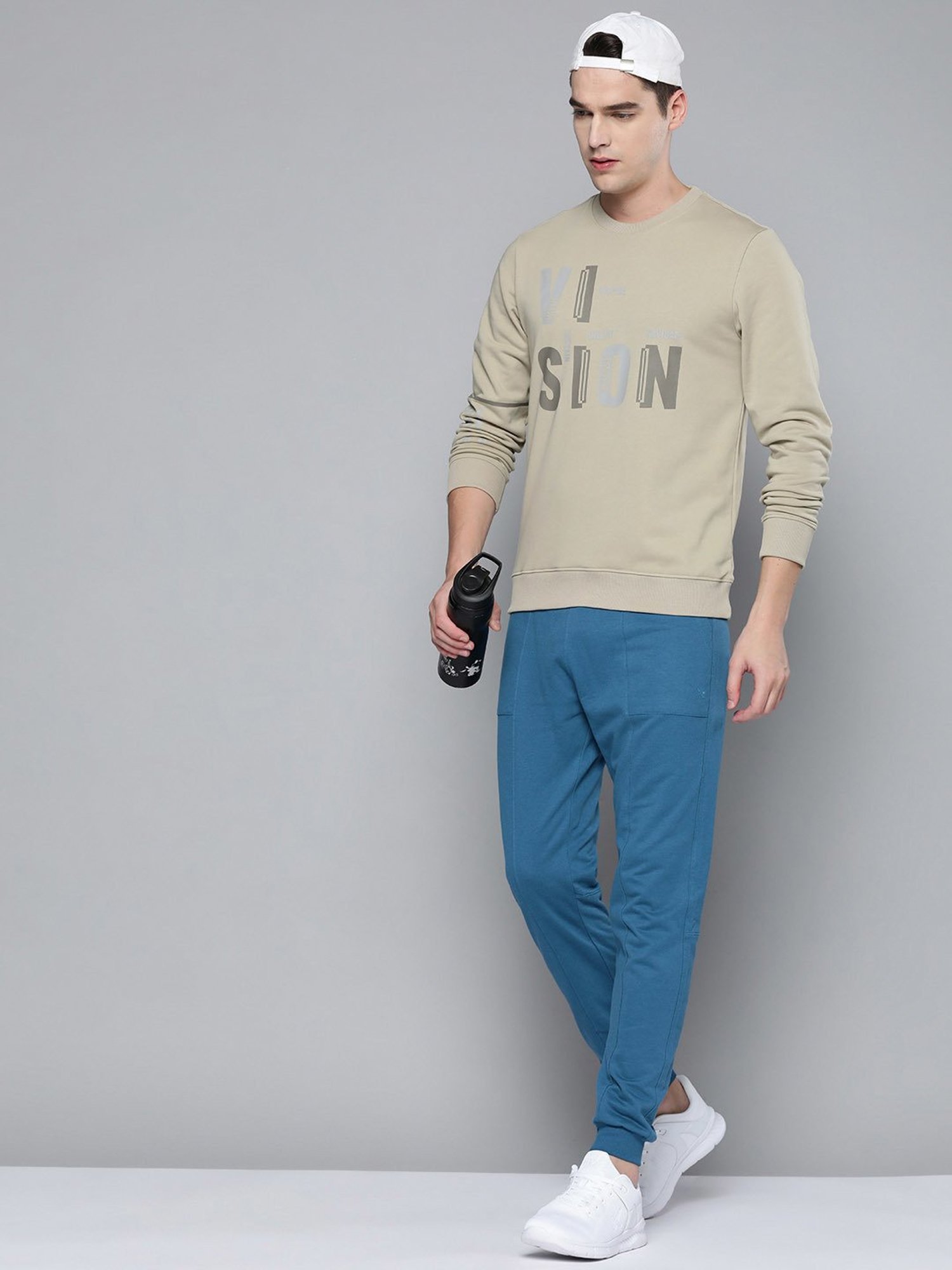ALCIS Beige Regular Fit Printed Sweatshirt
