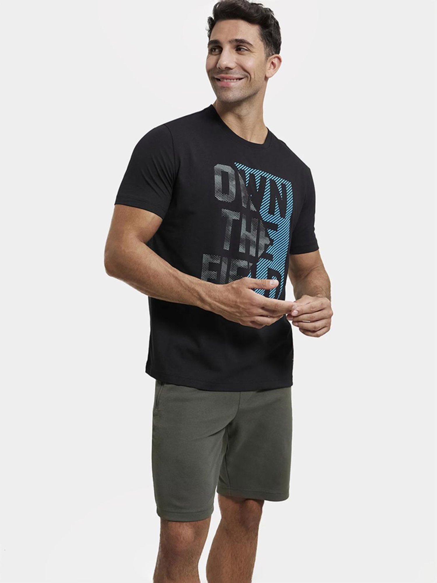 Jockey 2718 Men's Super Combed Cotton Rich Graphic Printed Round Neck T-Shirt (Prints May Vary)