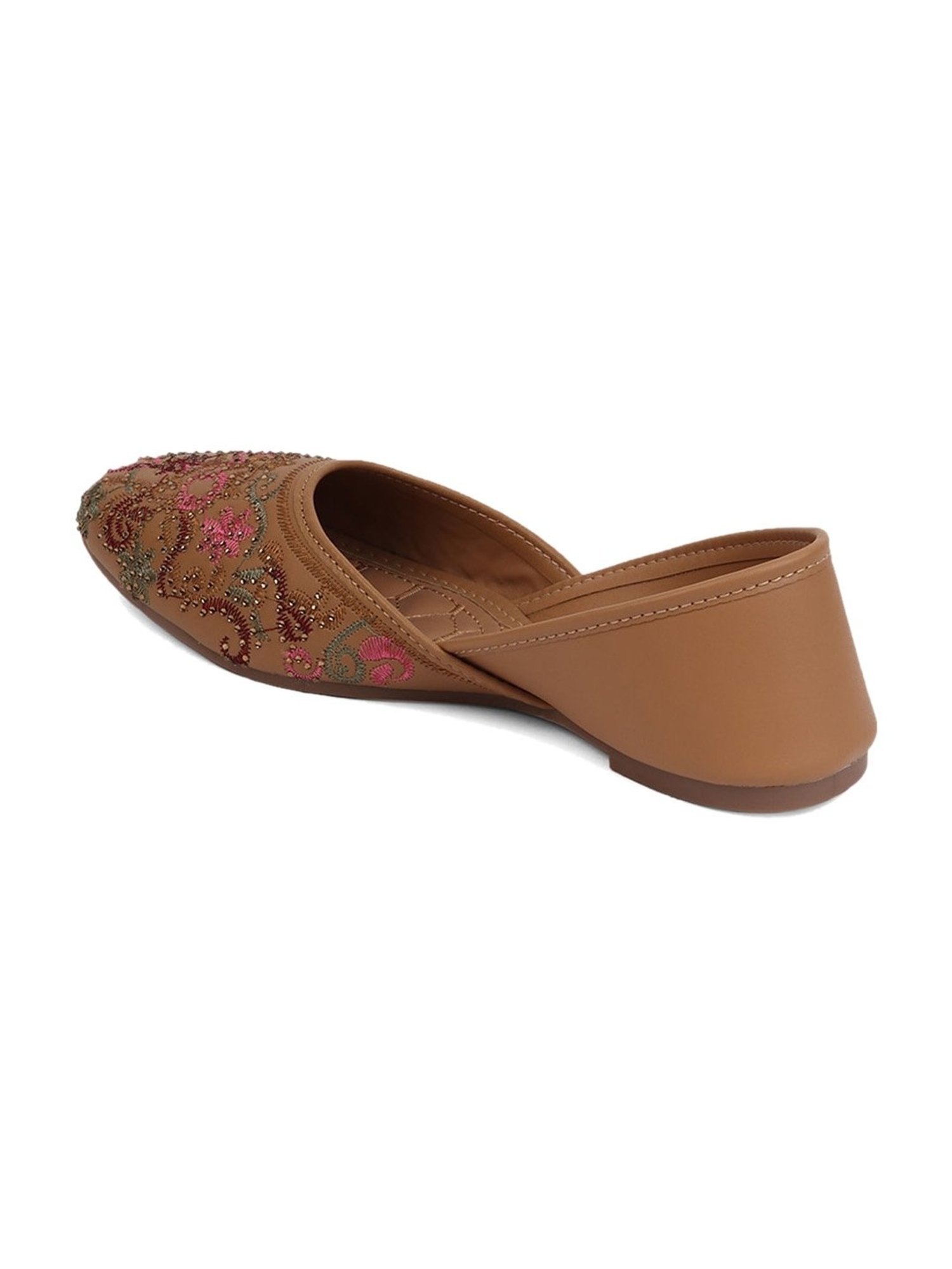 Iconics Women's Brown Ethnic Juttis