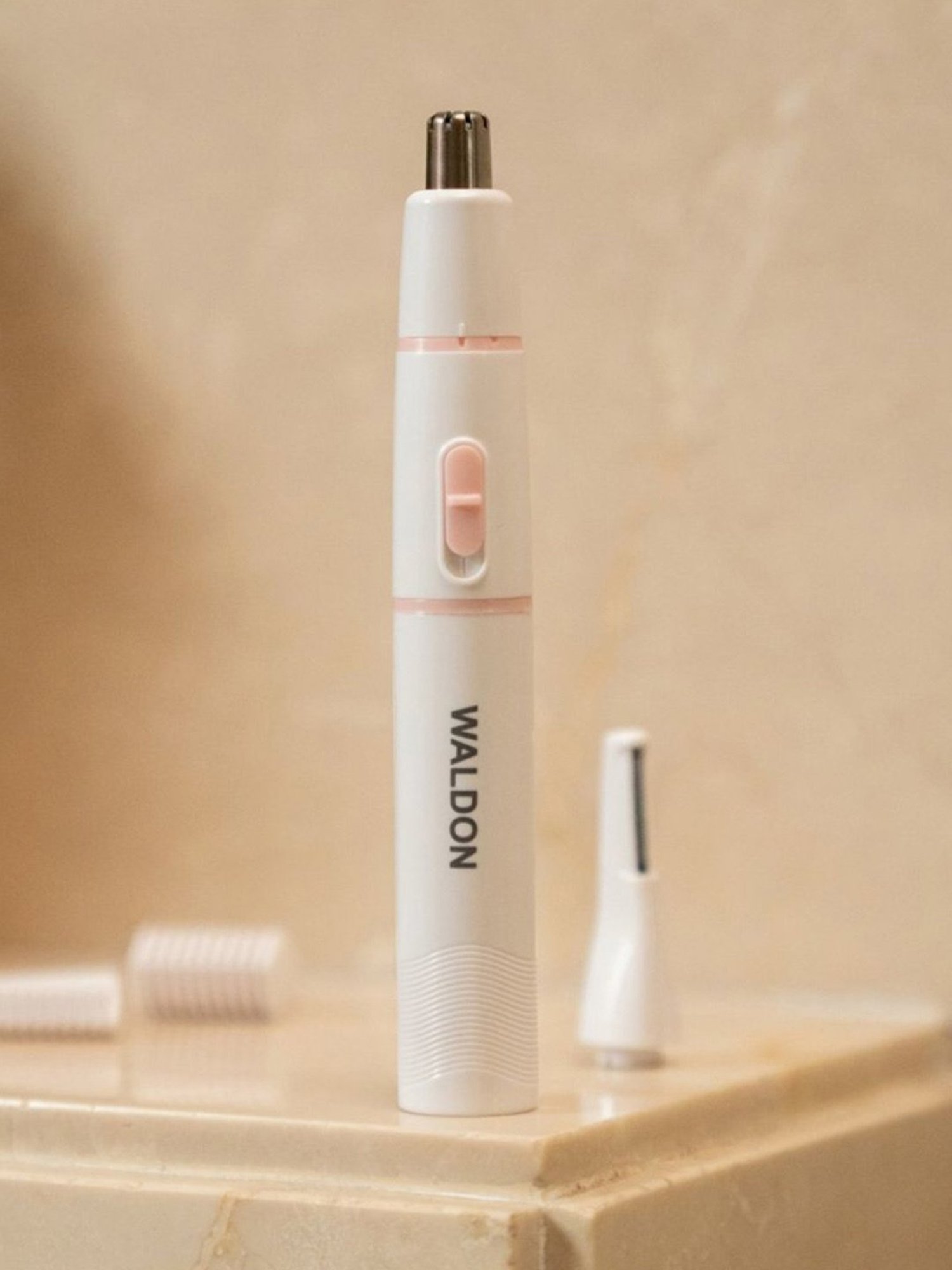 Waldon ES-520 Cordless Nose Trimmer Unisex Suitable for Ear and Eyebrow,Stainless Steel (White)