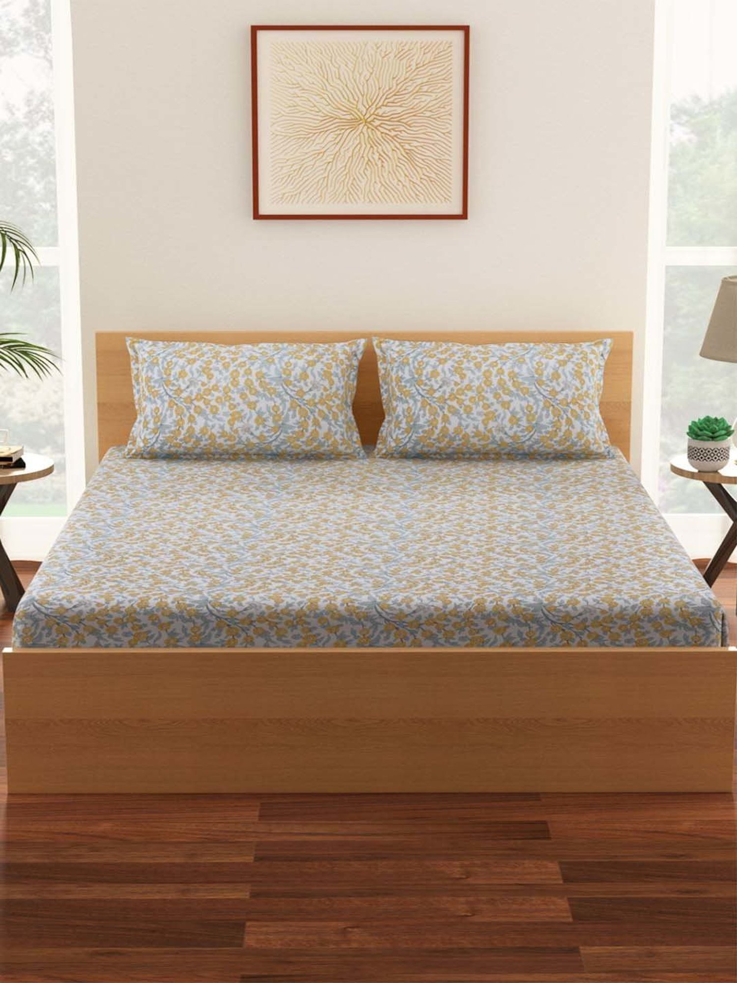 Living Scapes by Pantaloons Yellow & Grey Cotton Bedsheet With 2 Pillow Covers