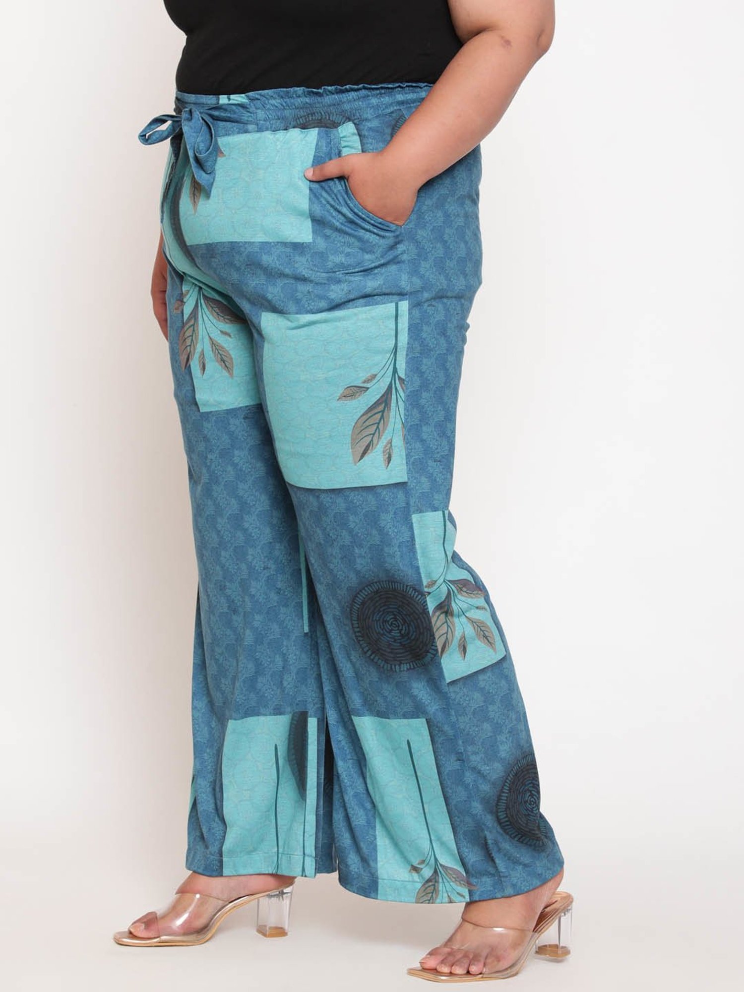 KENDALL + KYLIE Black Mid Rise Pants