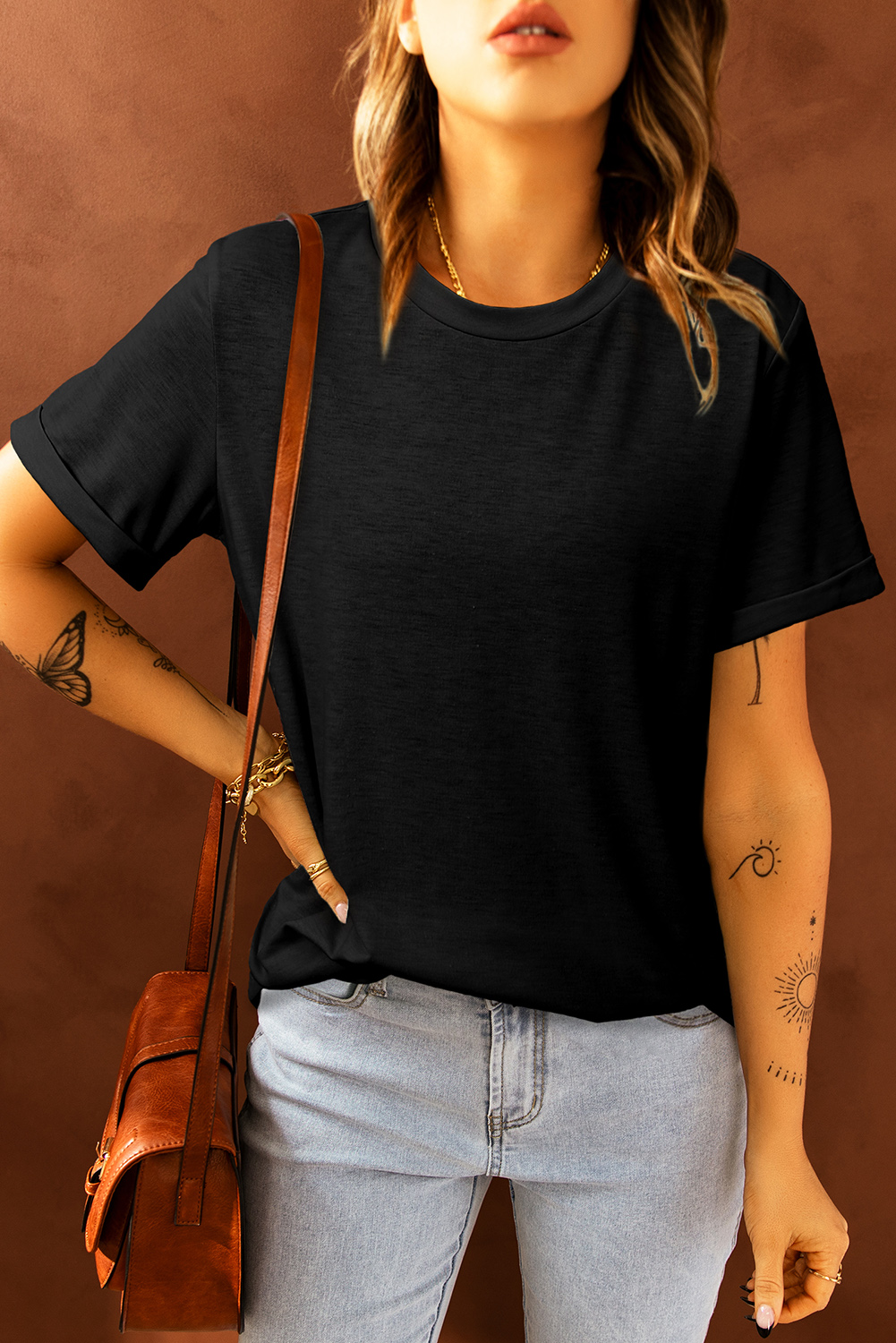 Blank T Shirt - Black Plain Rolled Up Crewneck T-Shirt Customized