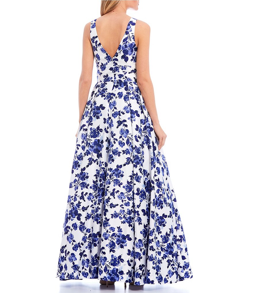Blondie Nites Sleeveless V-Neck Floral Print Ball Gown
