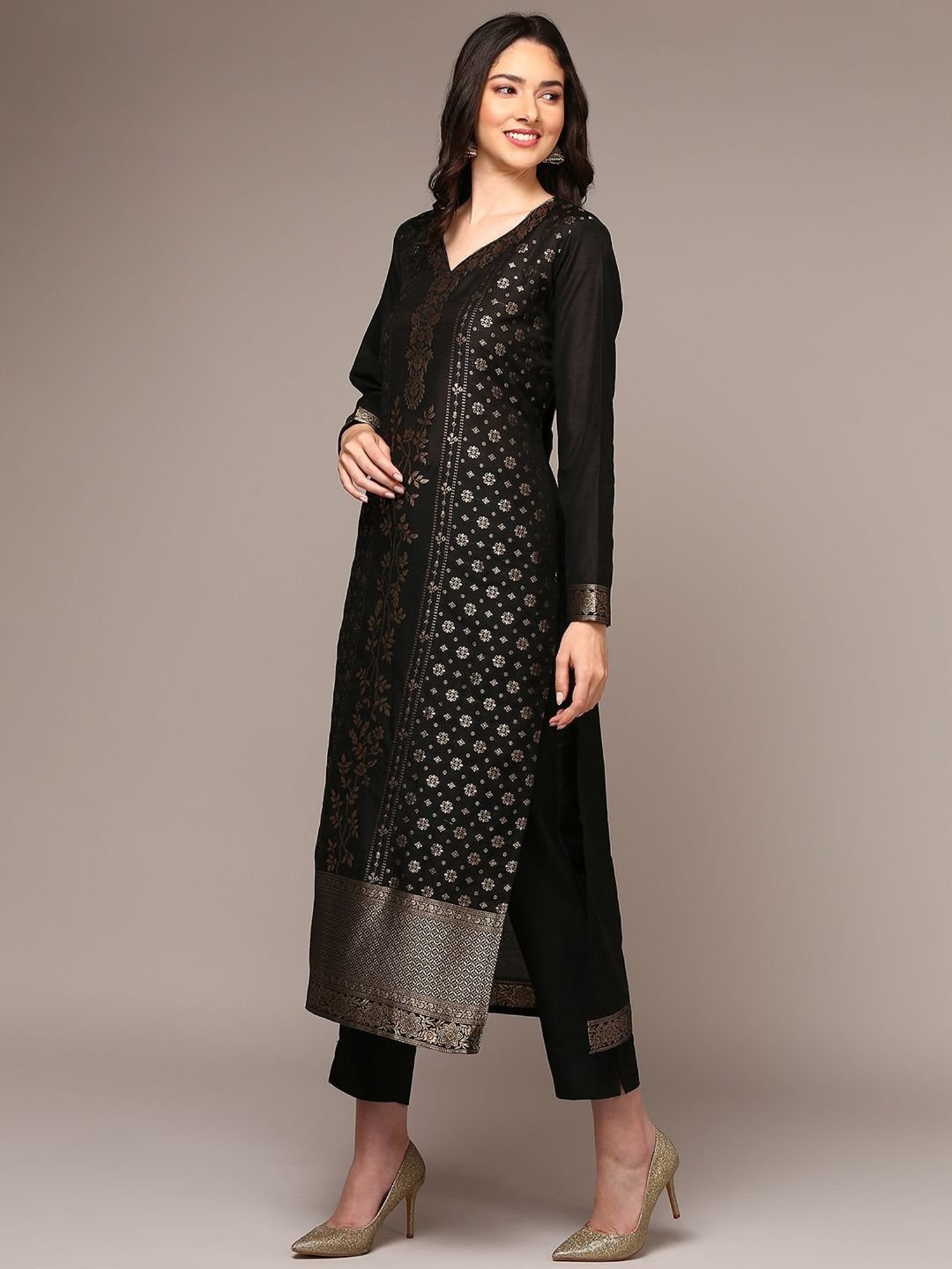 Vaamsi Black Woven Pattern Kurta Pant Set With Dupatta