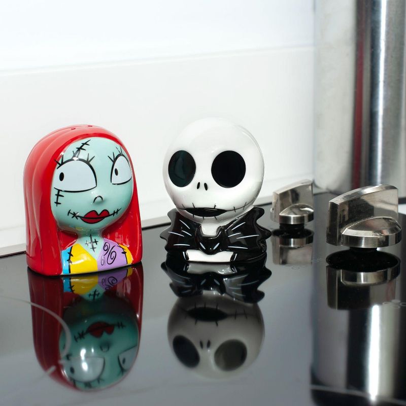 Seven20 OFFICIAL Nightmare Before Christmas Salt & Pepper Shakers | Jack & Sally Set