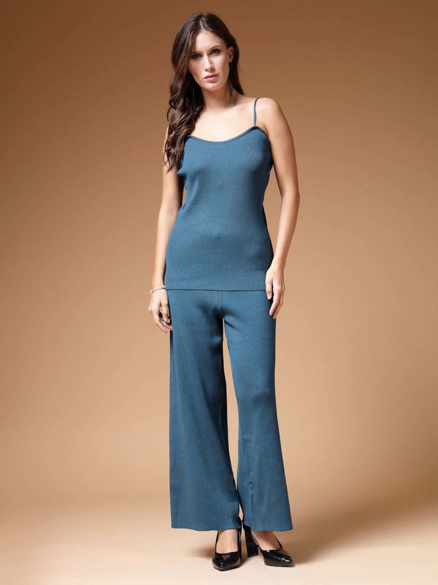 Mafadeny Teal Blue Plain Top Pants Set With Shrug
