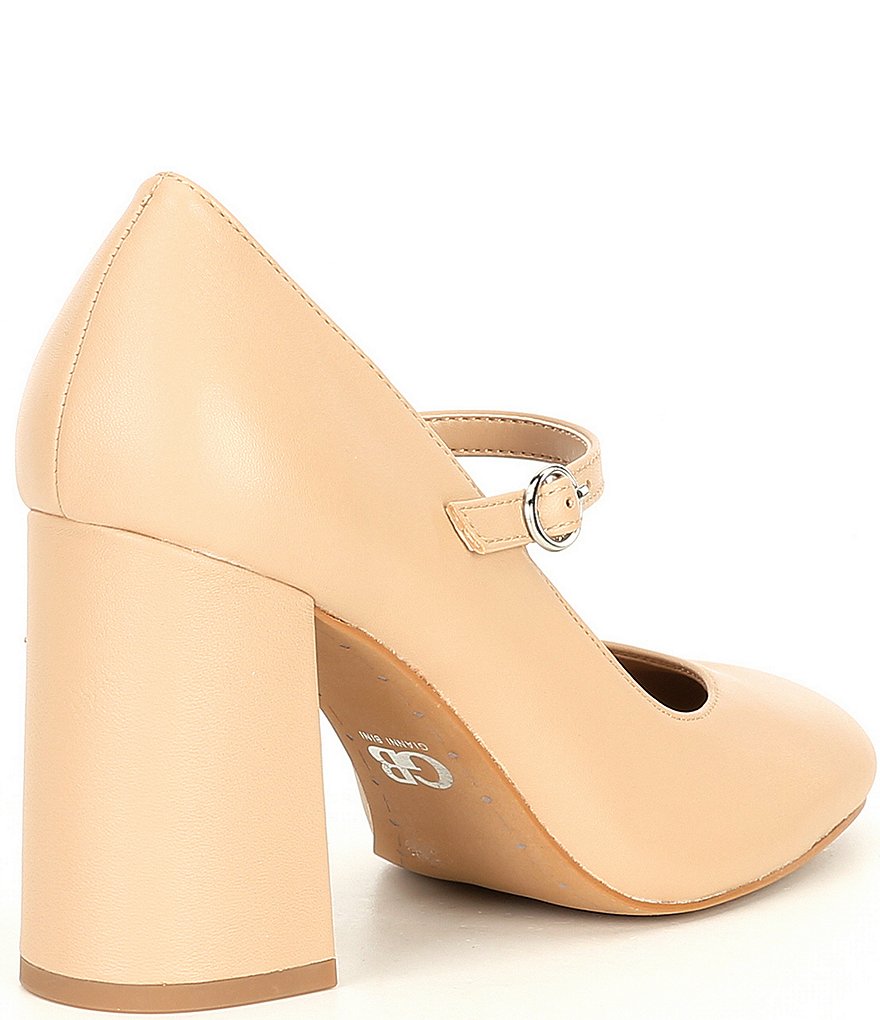 GB Charm-Er Mary Jane Pumps