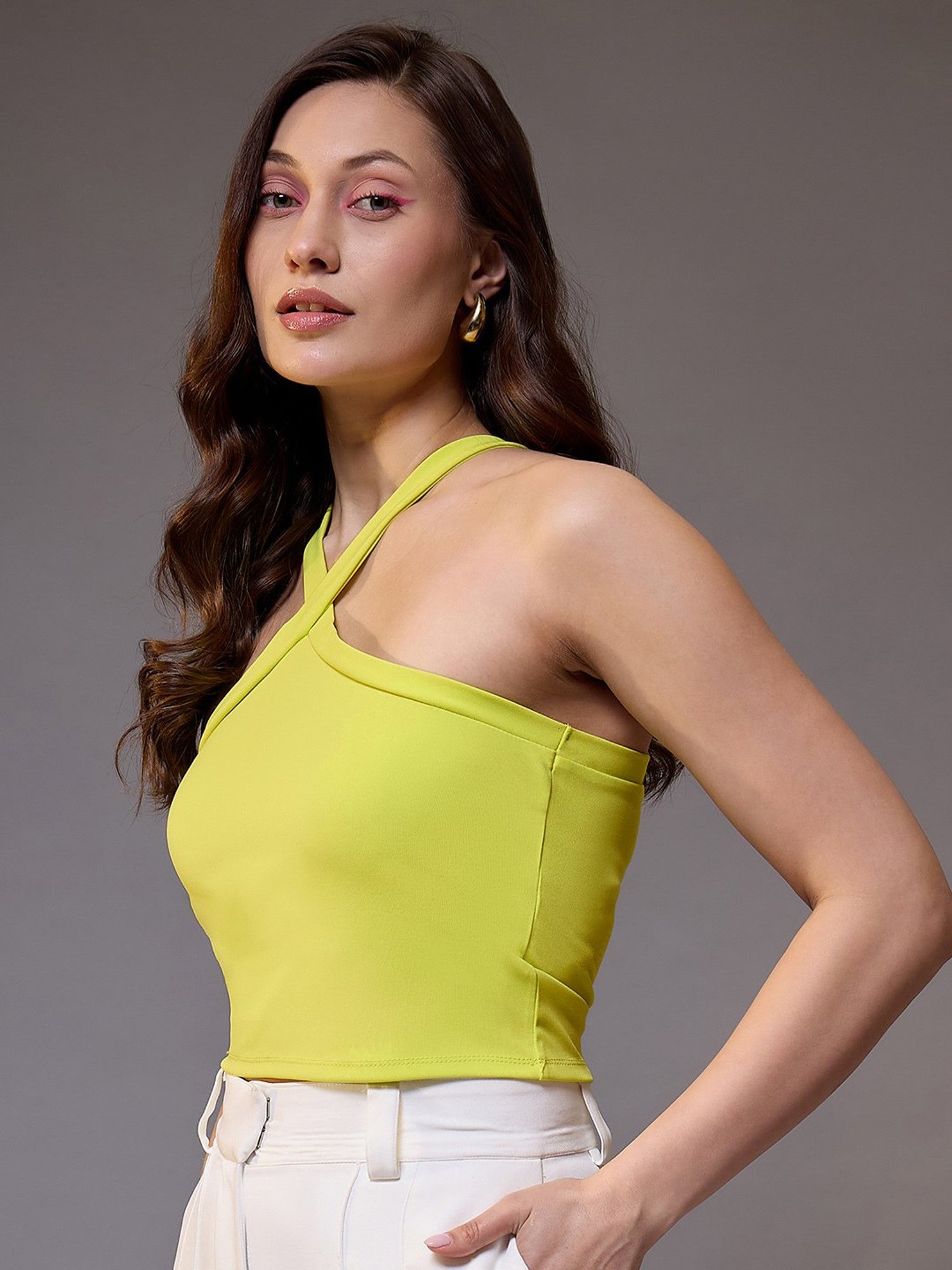 KASSUALLY Yellow Relaxed Fit Crop Top