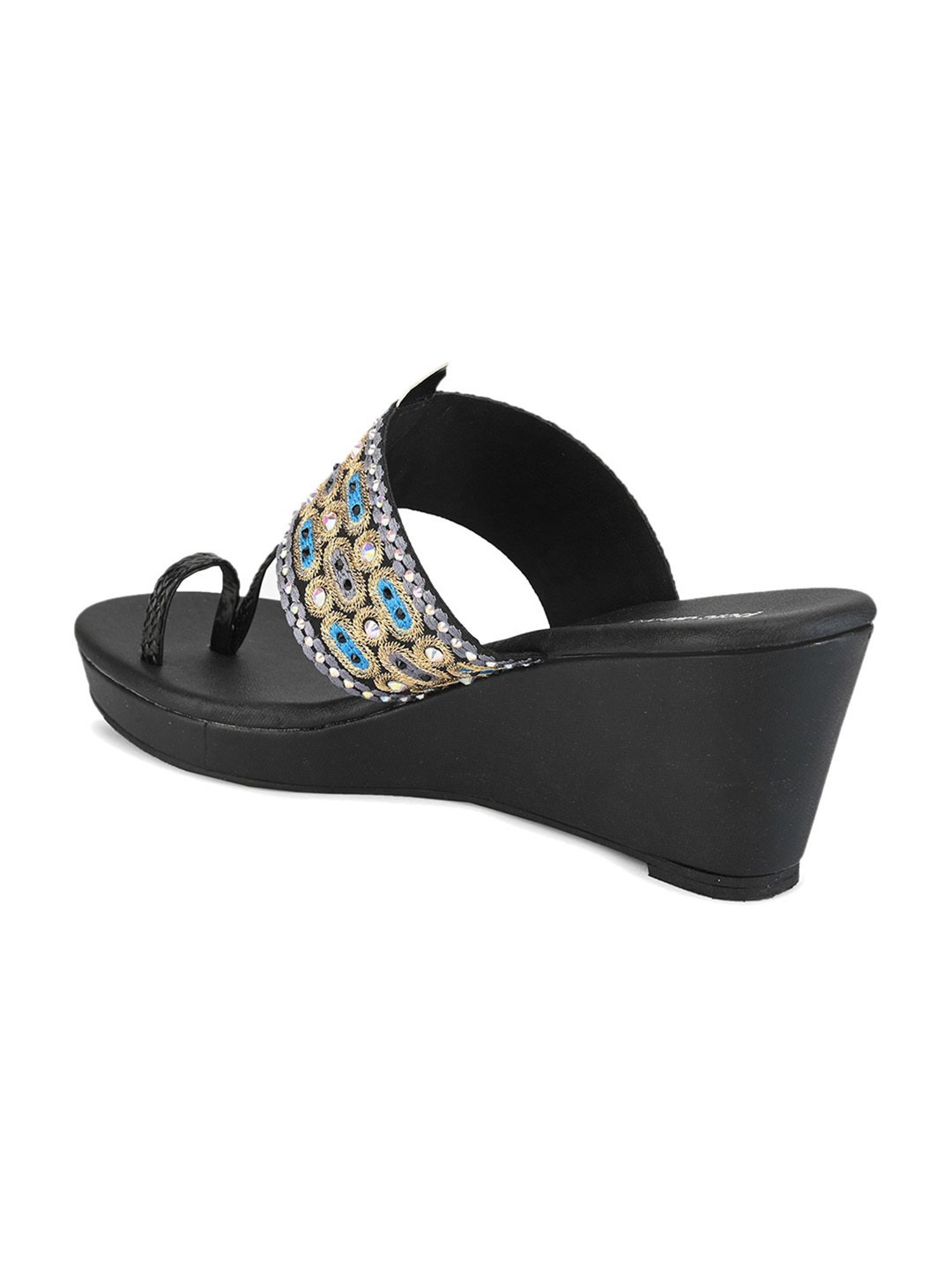 Pelle Albero Women's Black Toe Ring Wedges