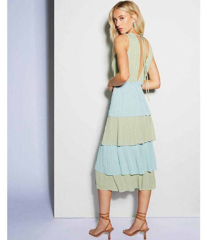 Adelyn Rae Color Block Tiered V-Neck Sleeveless Midi Dress