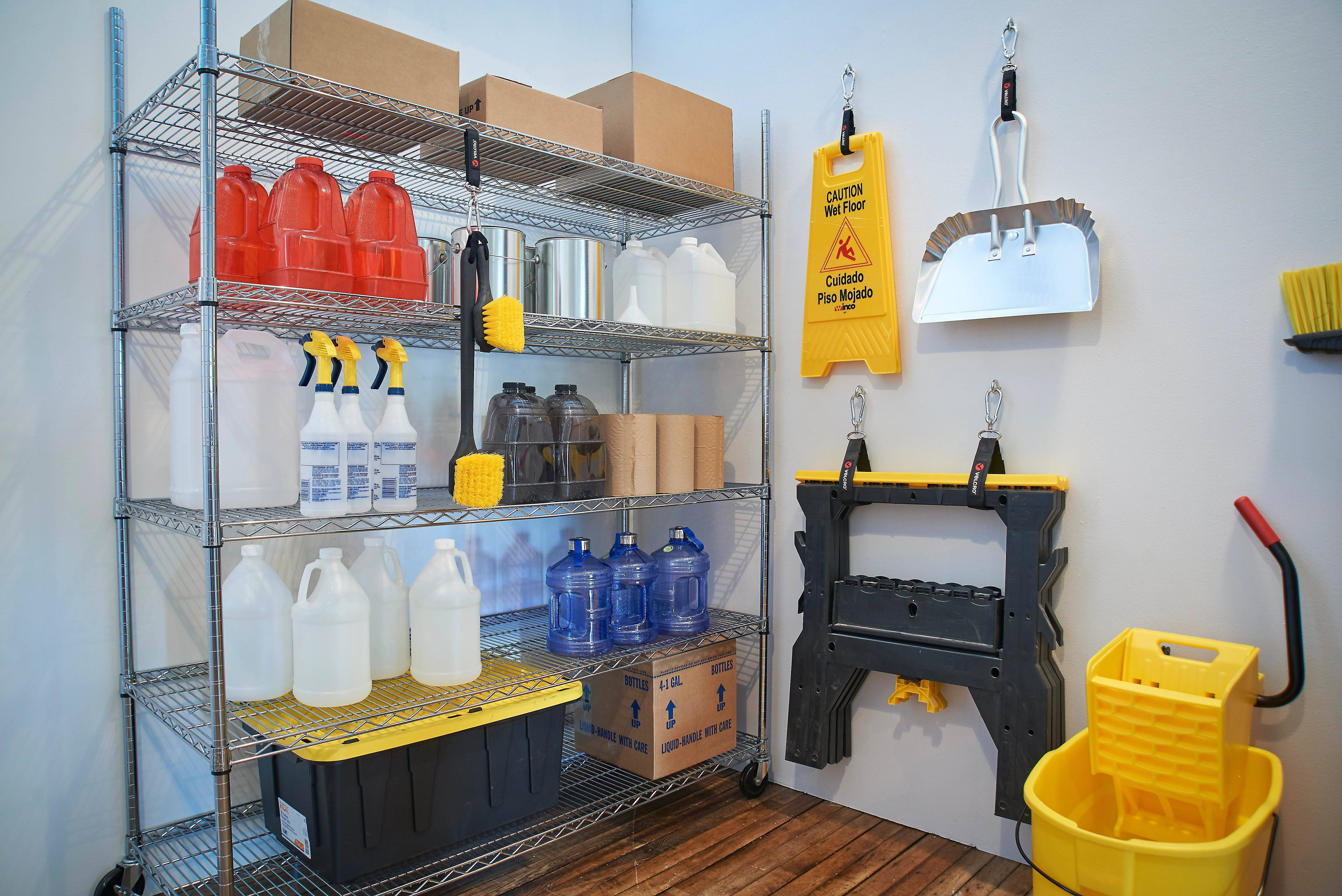 VELCRO Brand EASY HANG Medium Strap, Black VEL-30121-USA