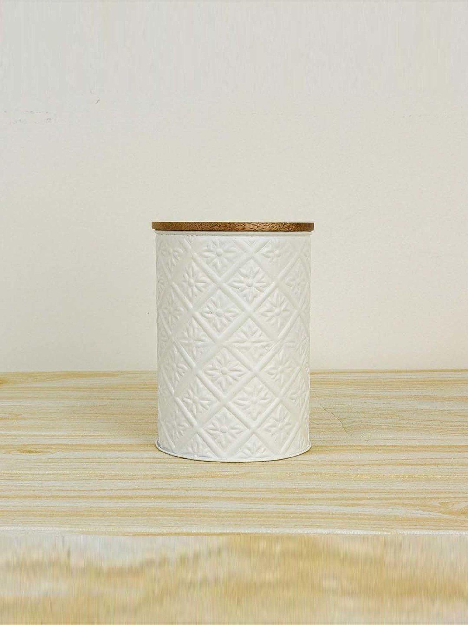 Femora White Steel Canister Hammered Finish Airtight Storage Jar With Wooden Lid (0.9 L) - Set of 4