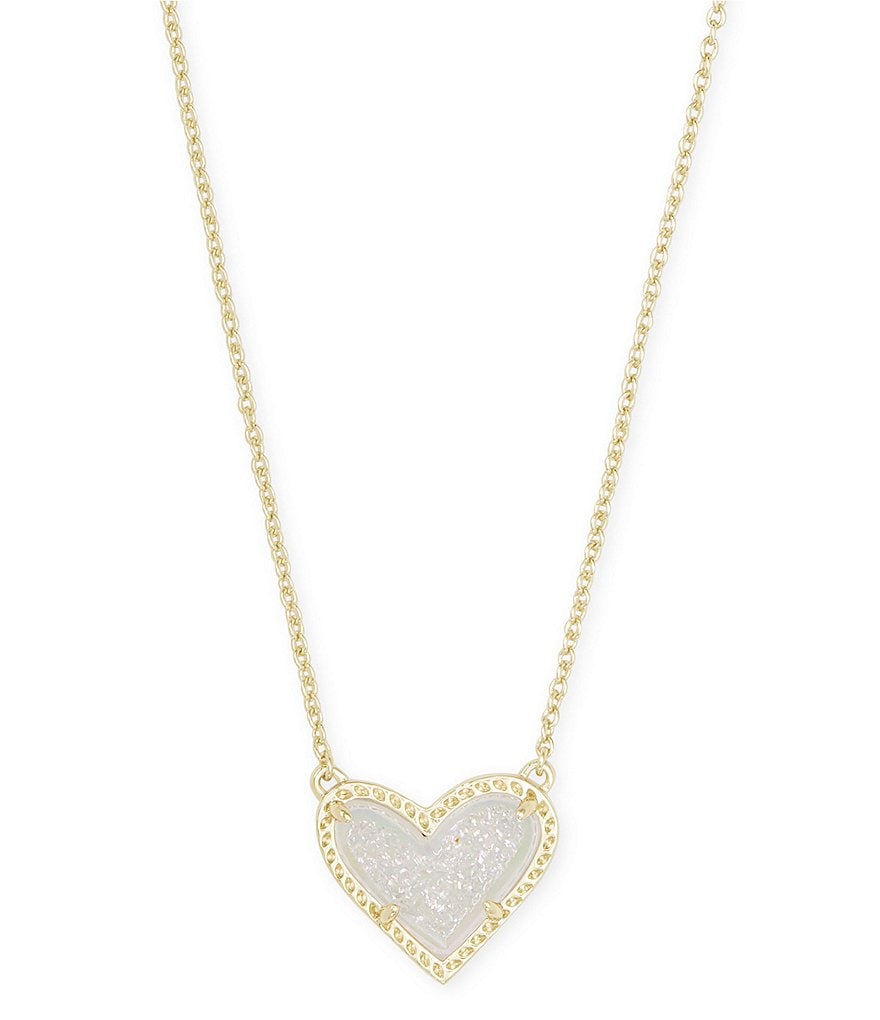 Kendra Scott Ari Heart Gold Short Pendant Necklace