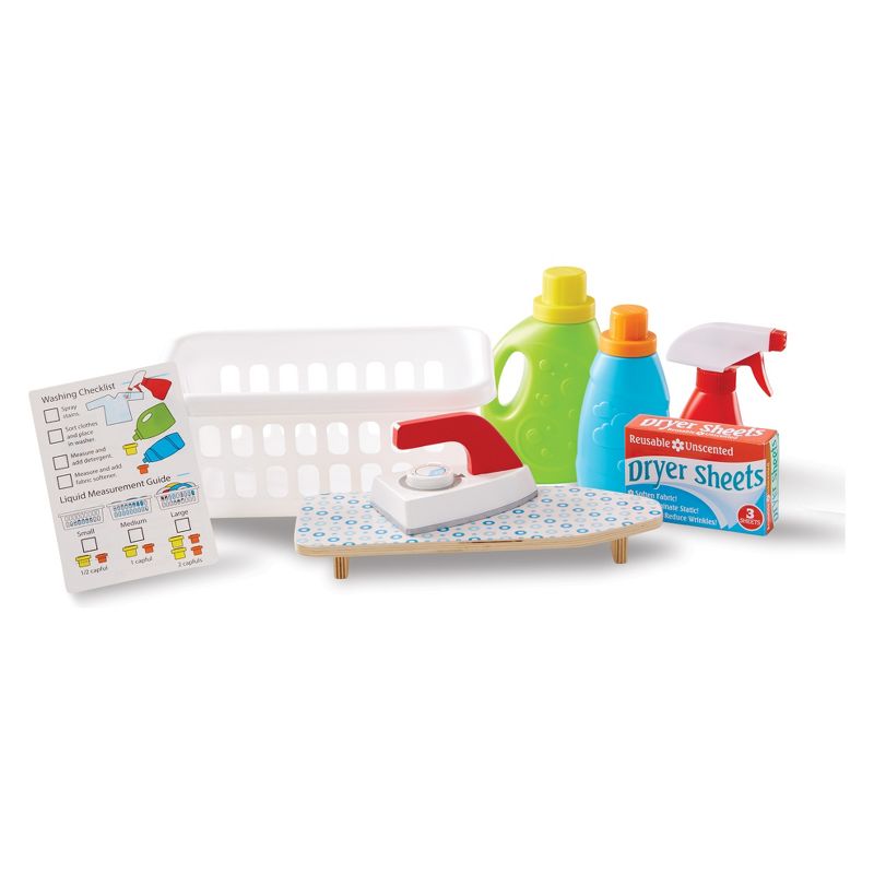 Melissa & Doug Laundry Set