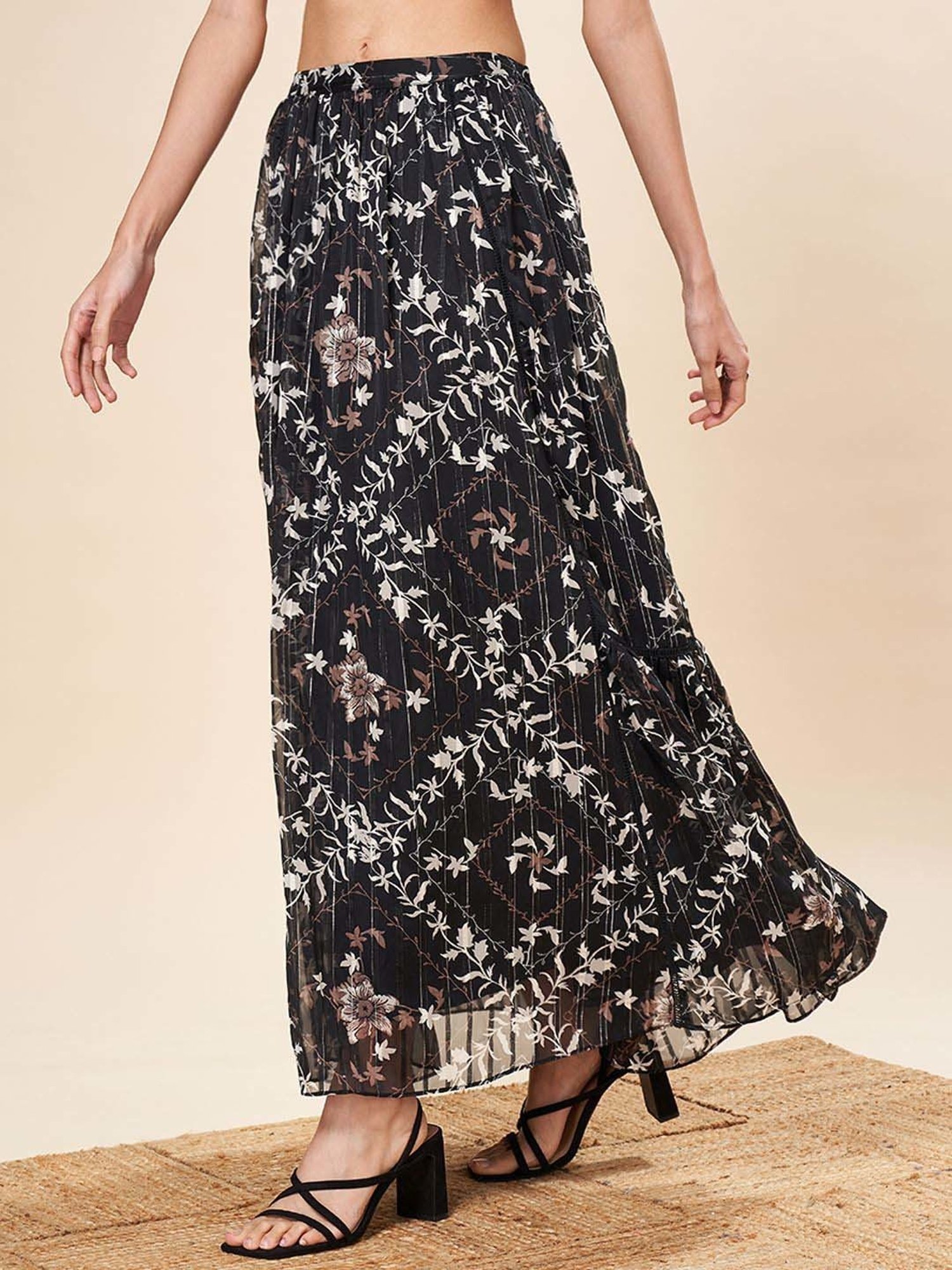 Marigold Lane Black Floral Print Maxi Skirt