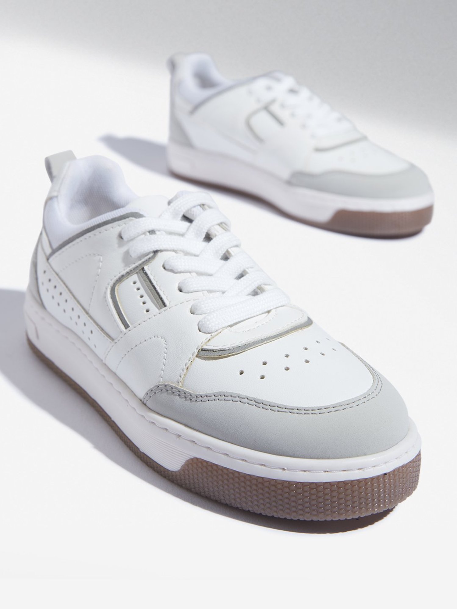 Yellow by Westside White Perforated Lace-Up Sneakers