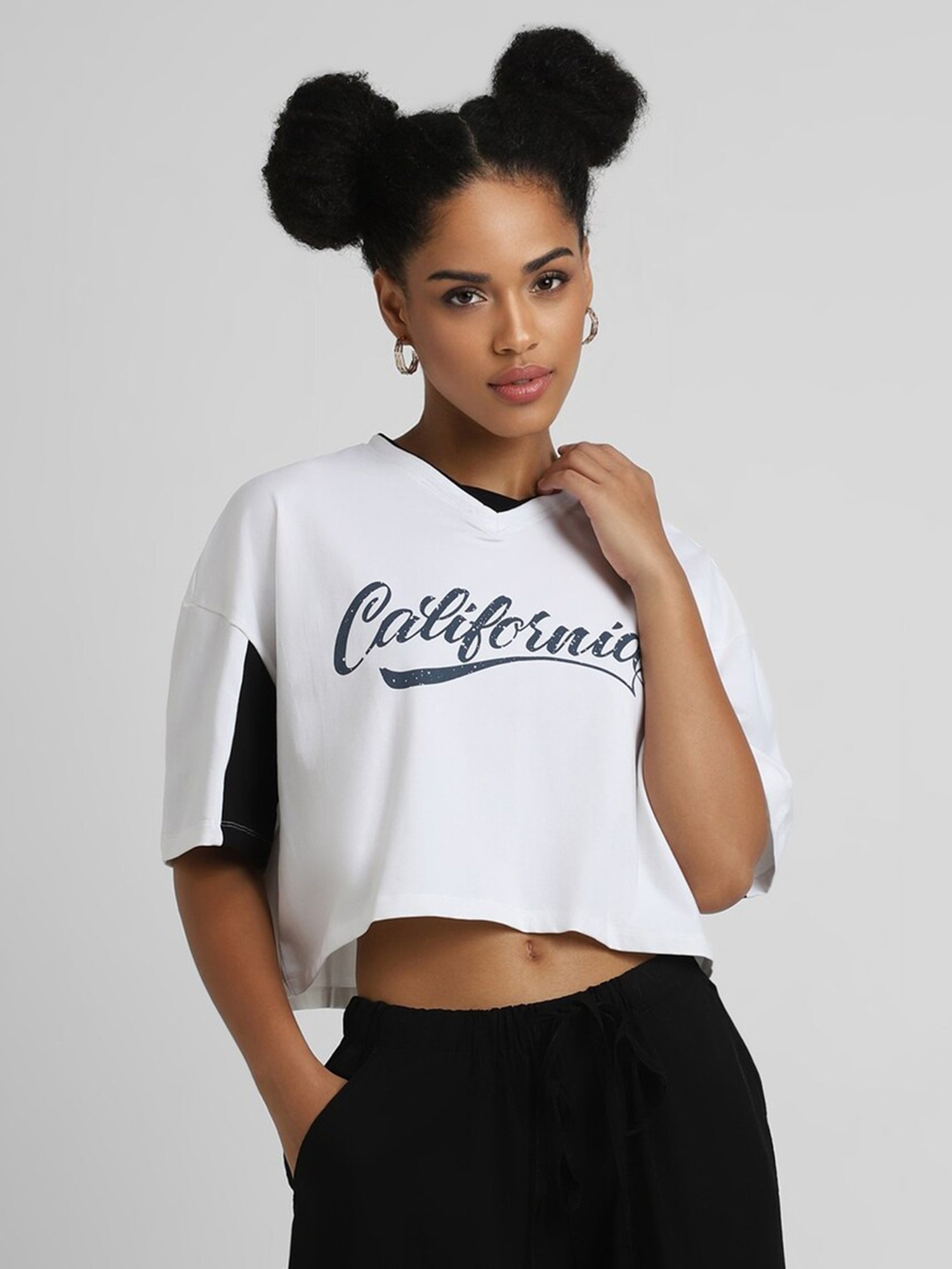 Forever 21 White Printed Crop Top