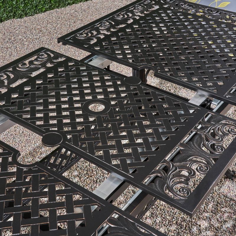 Cast Aluminum Round Dining Table - Nuu Garden