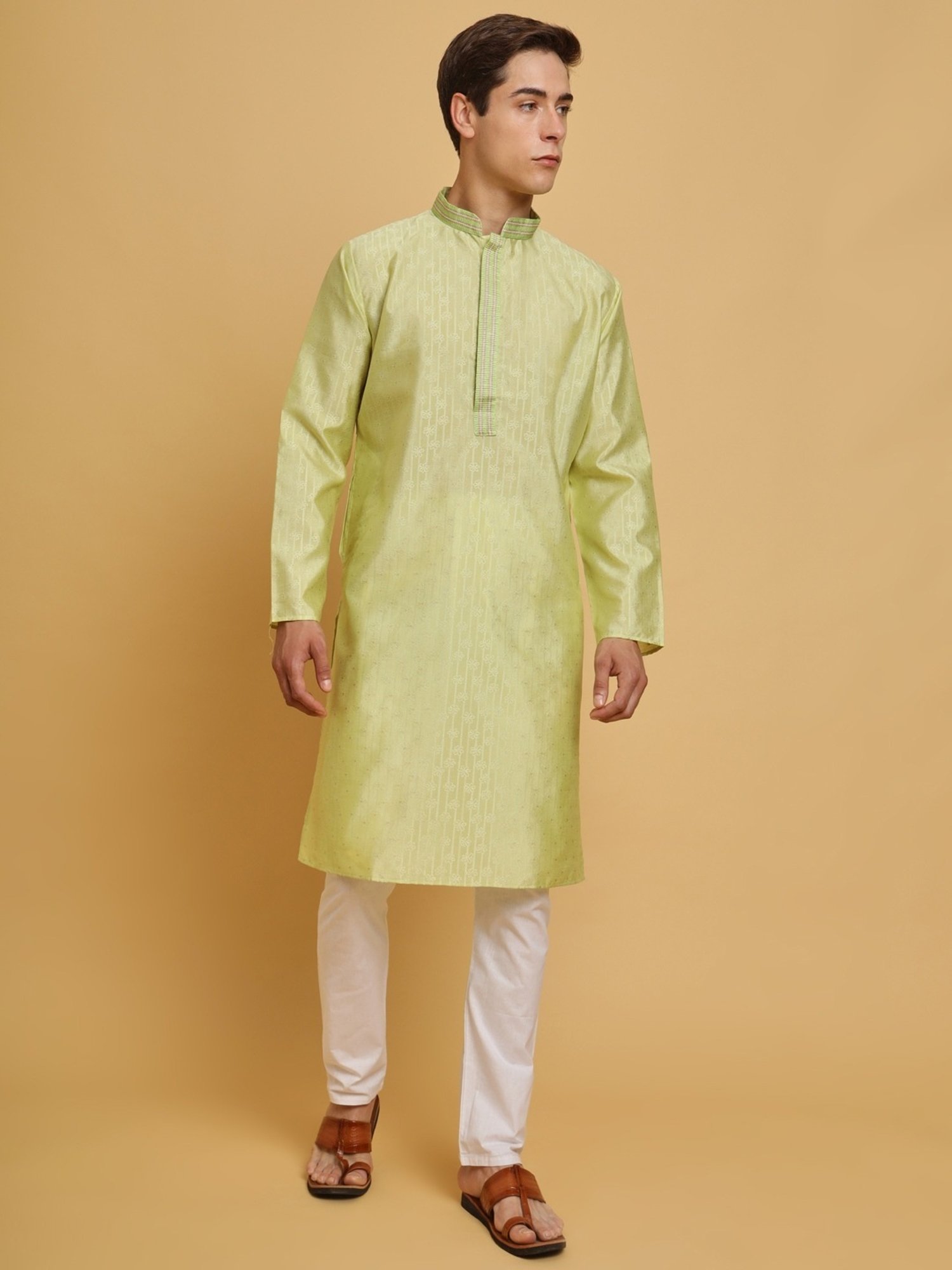 SWAGG INDIA Green Regular Fit Kurta