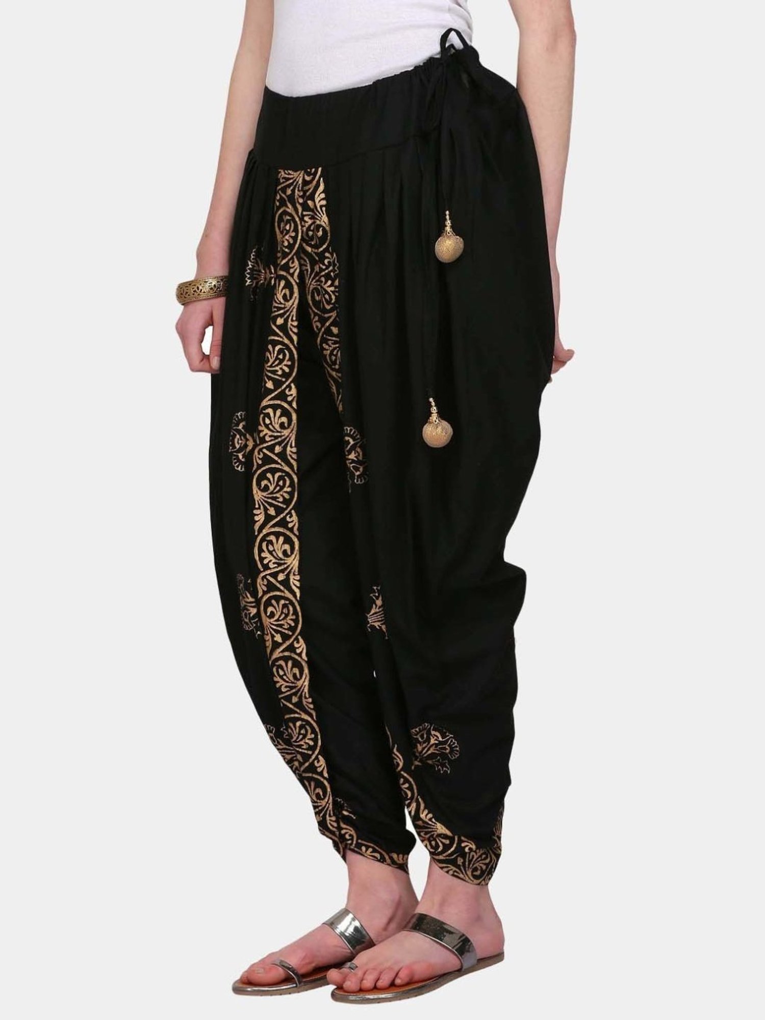 Kaanchie Nanggia Black Cotton Printed Dhoti Pants