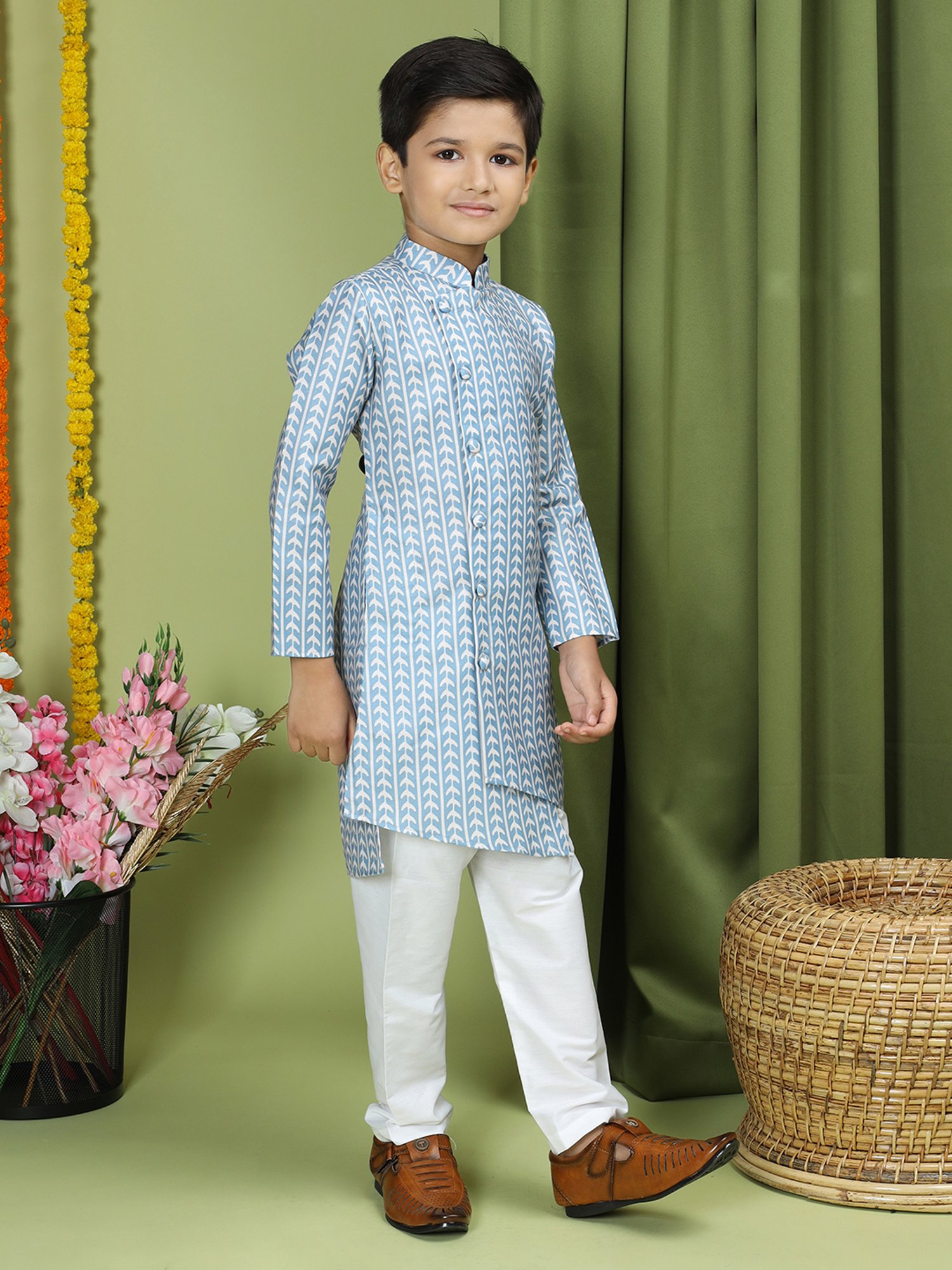 TABARD Kids Sky Blue & White Printed Full Sleeves Kurta with Pyjamas