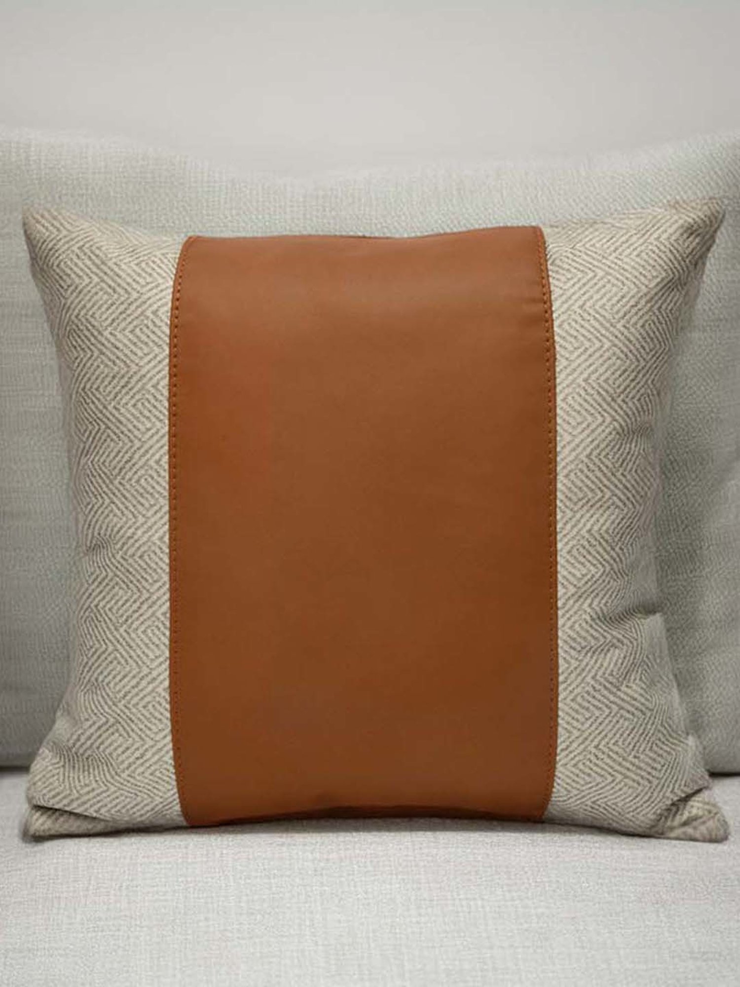 @home Beige & Brown Leather Cushion Cover With Zipper