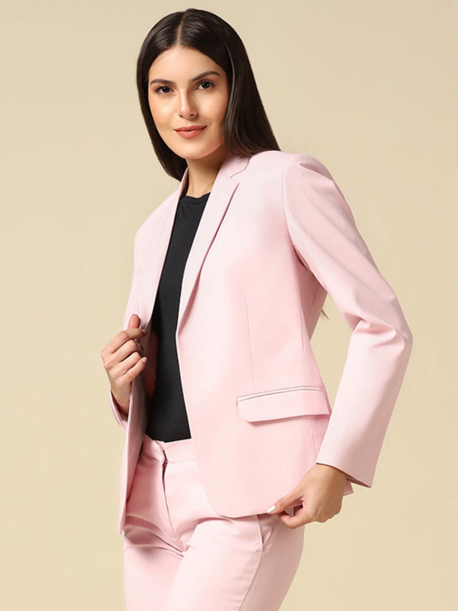 TAHVO Pink Blazer