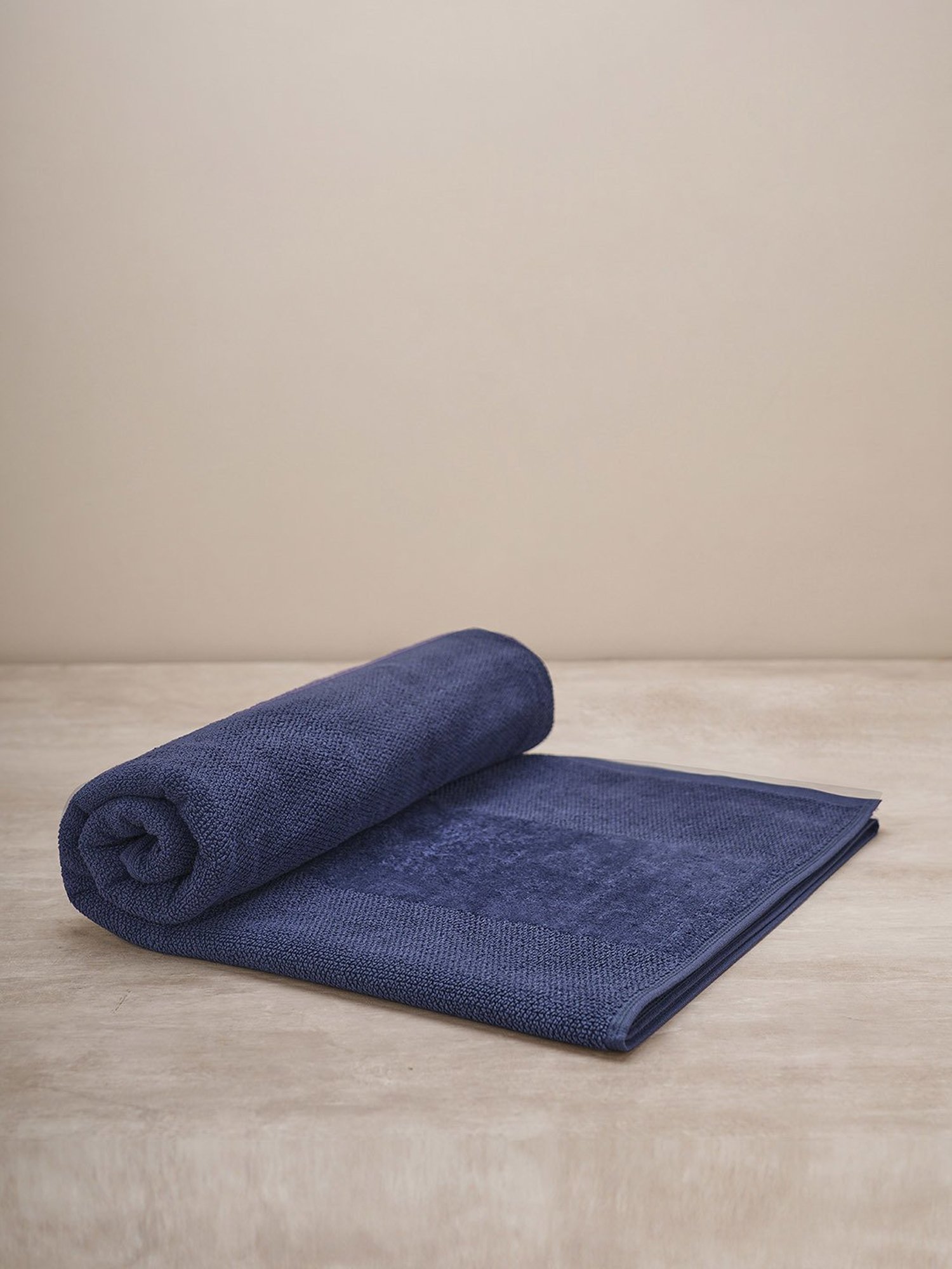 Pure Home and Living Blue Cotton Solid Bath Towels