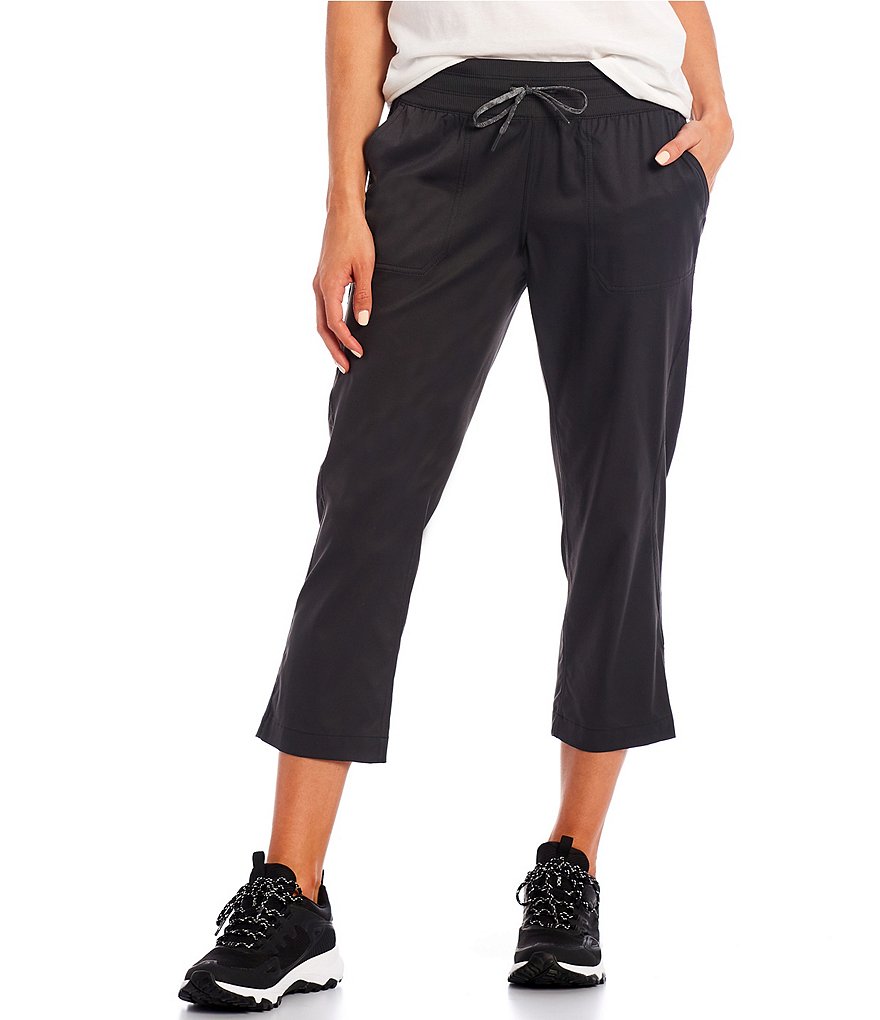 Columbia Anytime Outdoor&trade; Straight Leg Cropped Capri Drawstring Pants