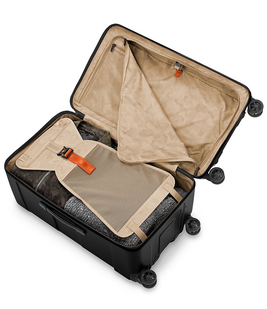 Briggs & Riley Torq Medium Trunk Spinner