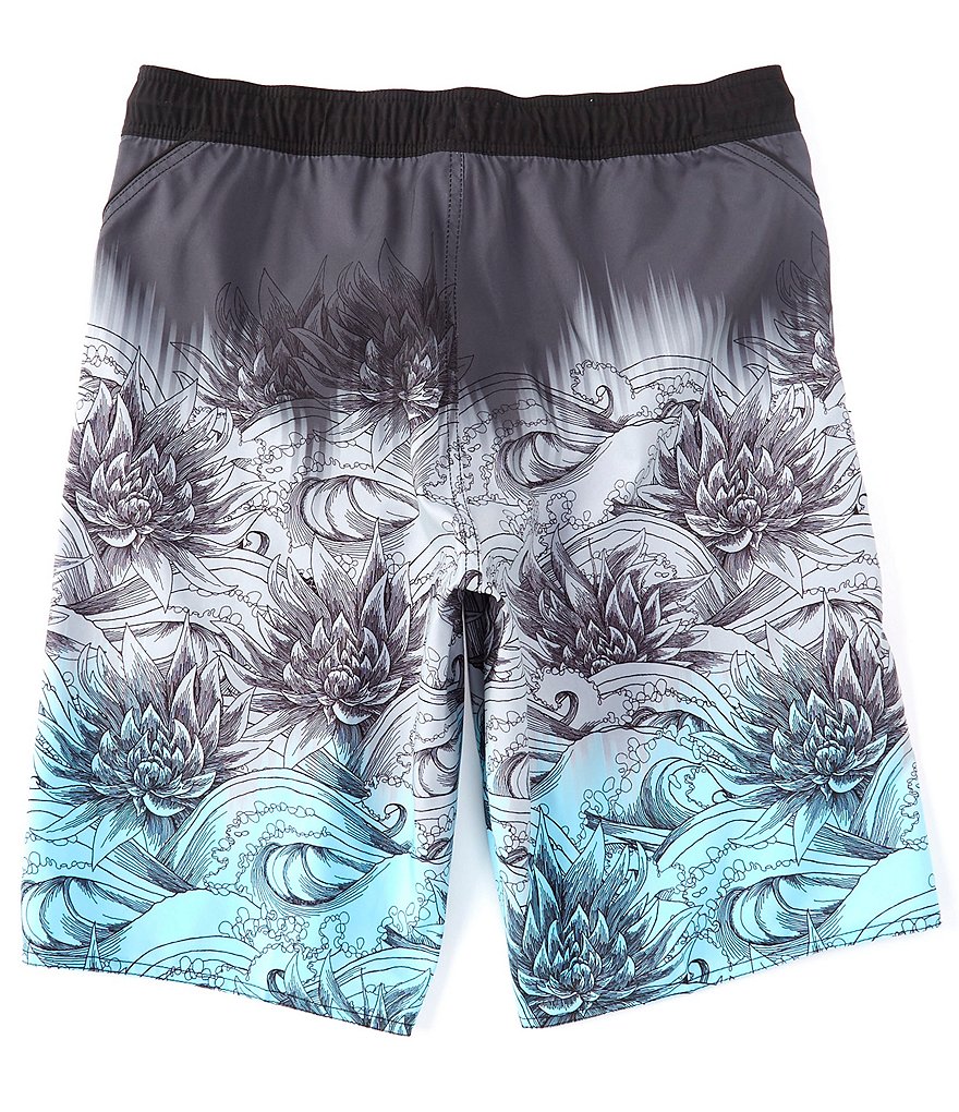 Roundtree & Yorke 11#double; Inseam Ombre Wave Swim Trunks