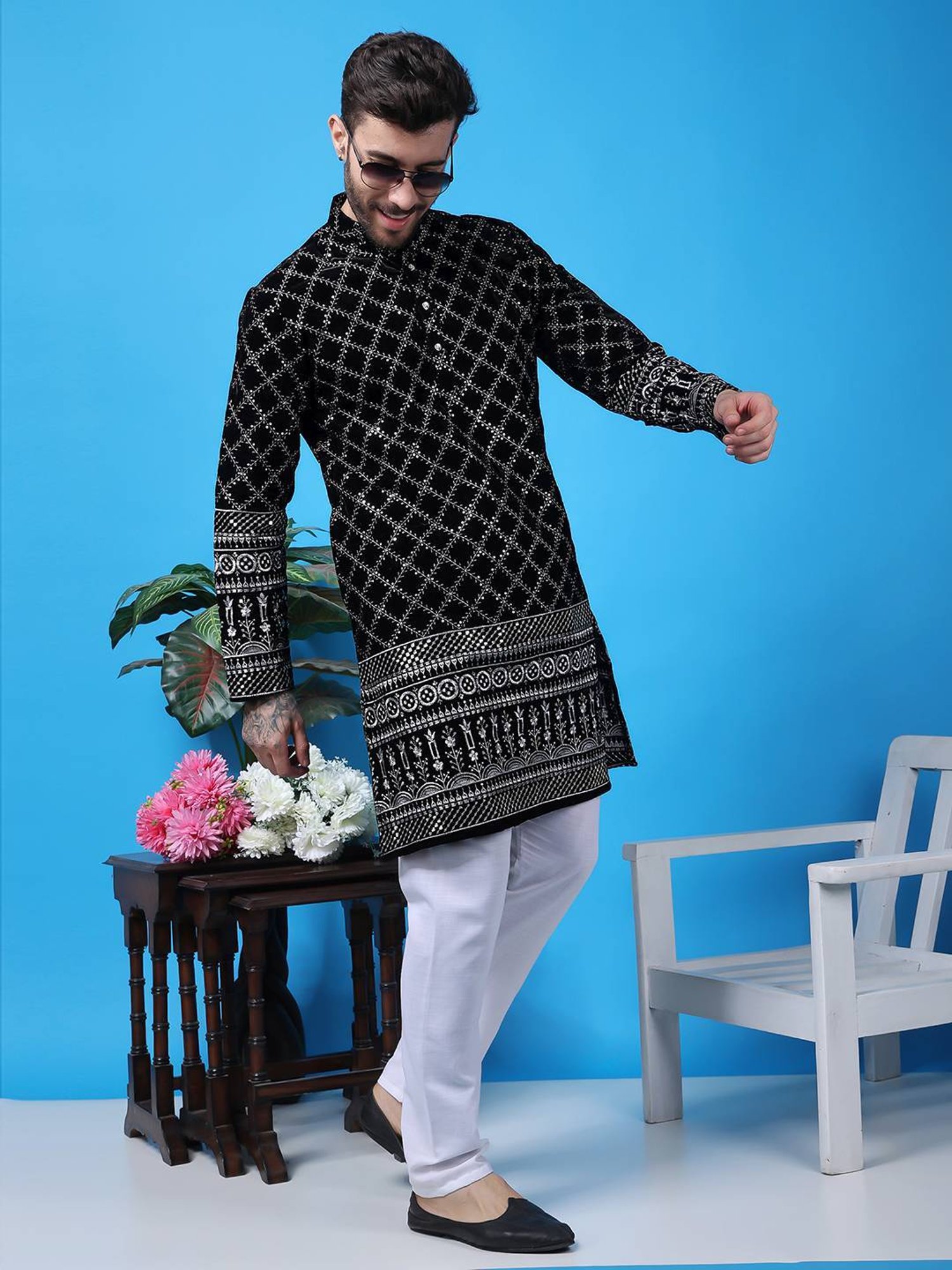 Hangup Black & White Regular Fit Embellished Kurta Bottom Set