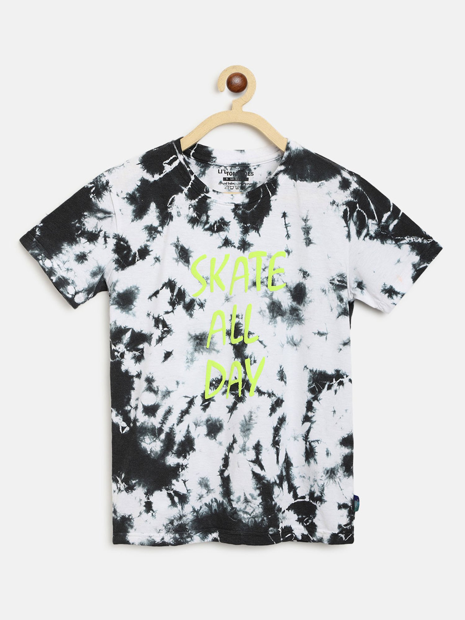 Li'l Tomatoes Kids White & Black Graphic Print T-Shirt