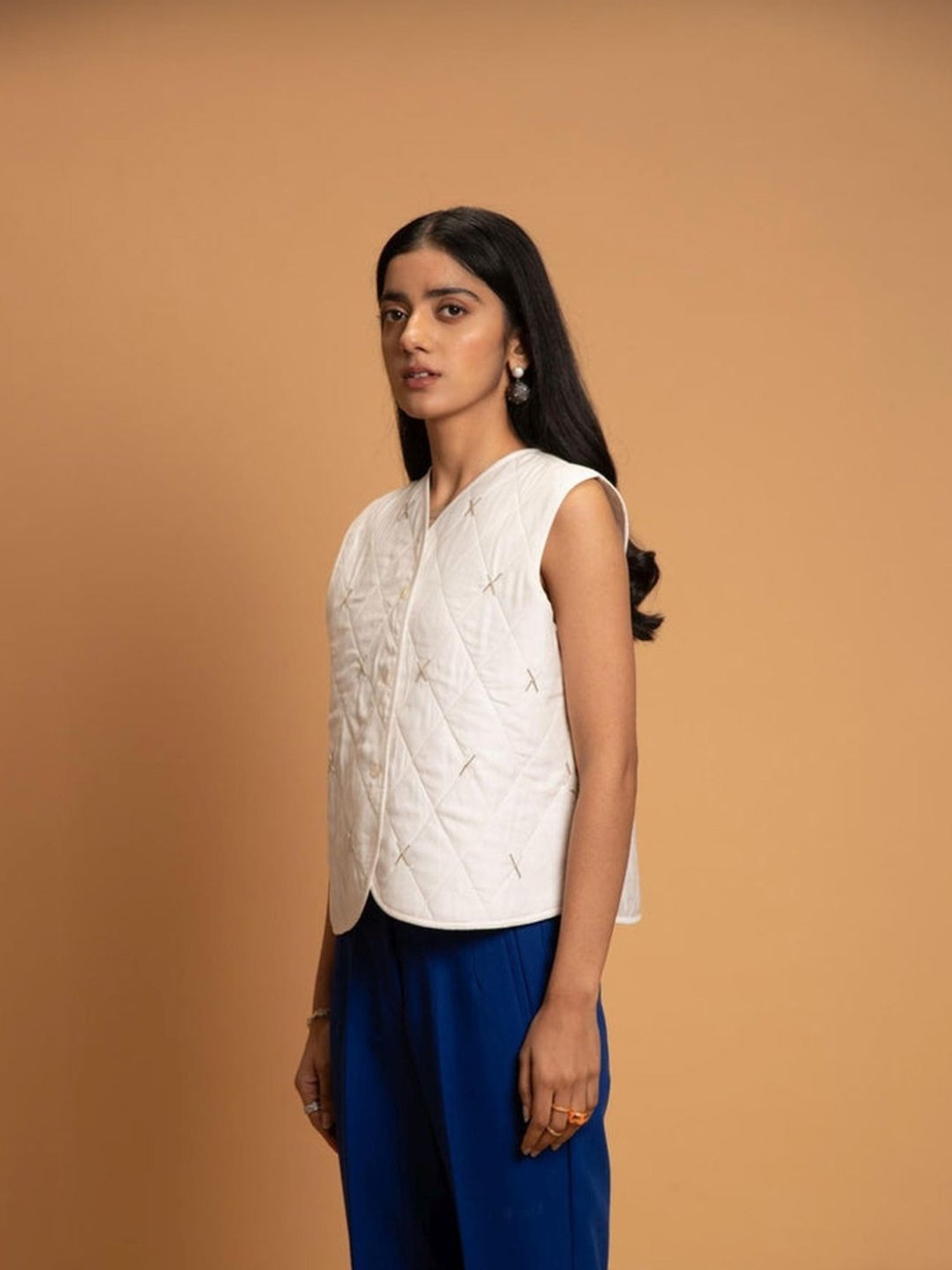 Khajoor Studio White Fragments Snow Quilted Gilet