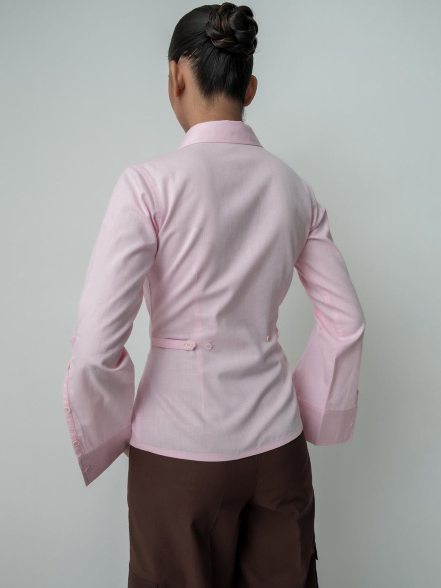 Qua Multi-Fit Essential Shirt