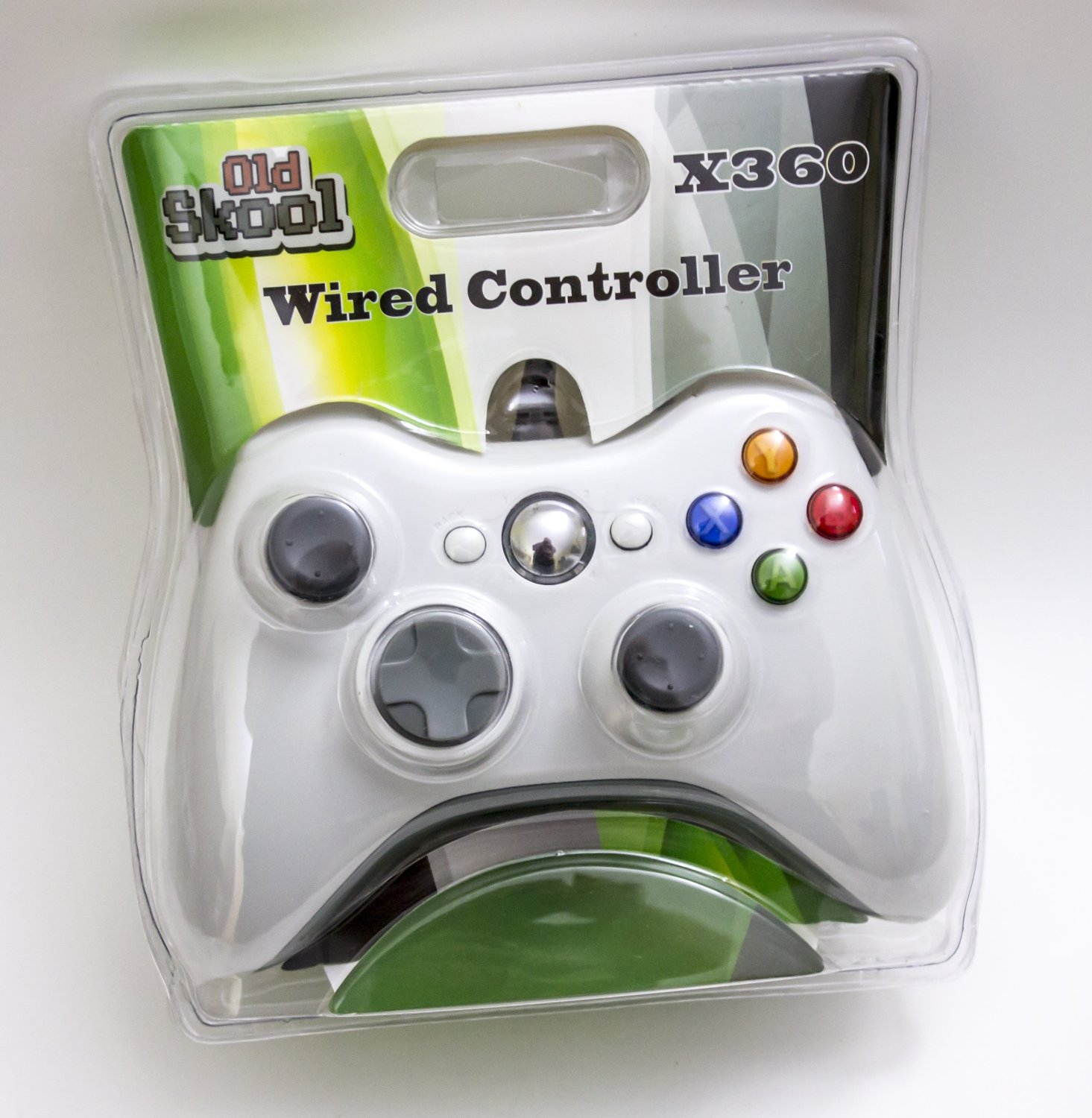 Old Skool Wired USB Controller for PC & Xbox 360 - White