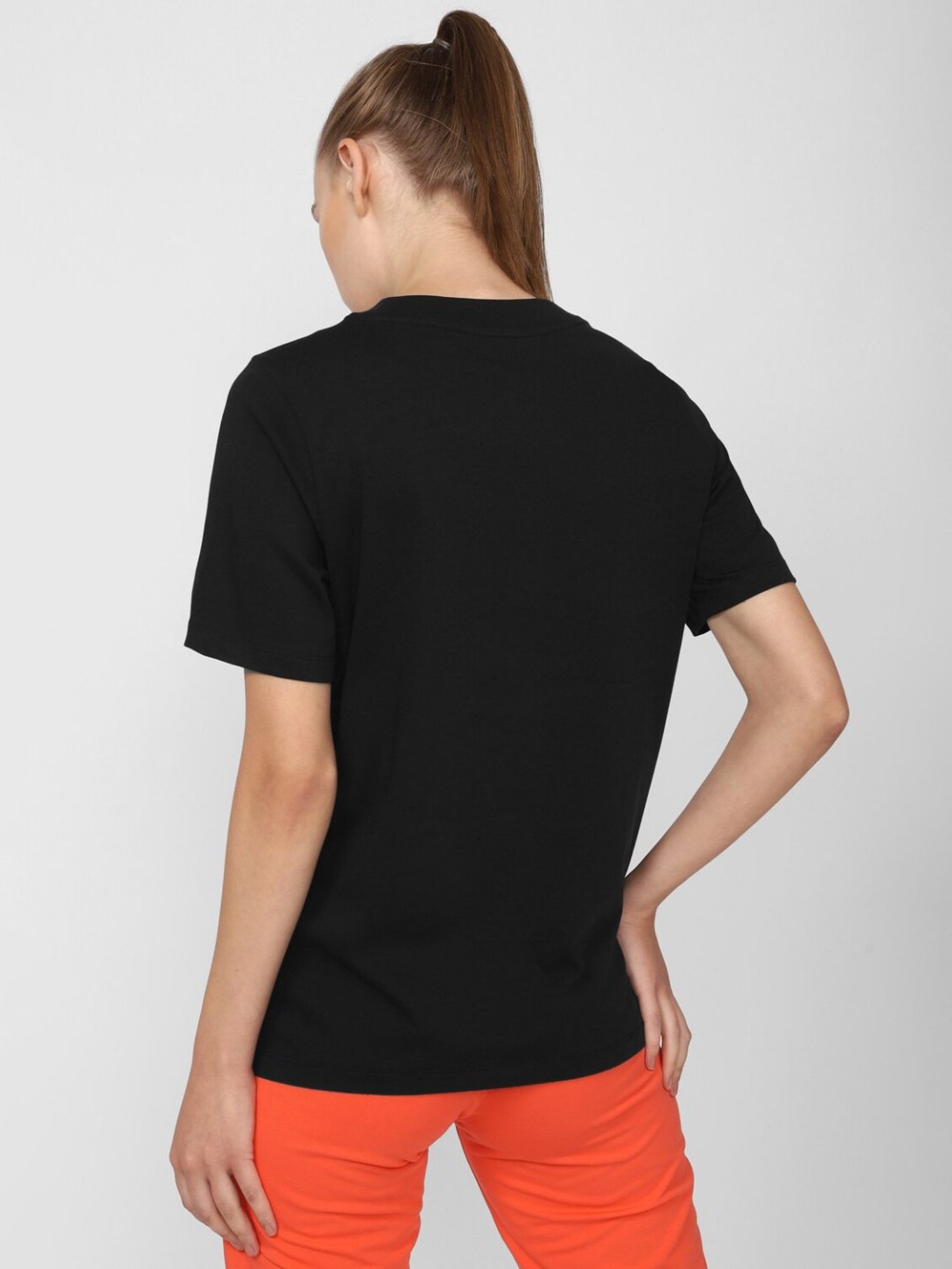Reebok Black Printed T-Shirt
