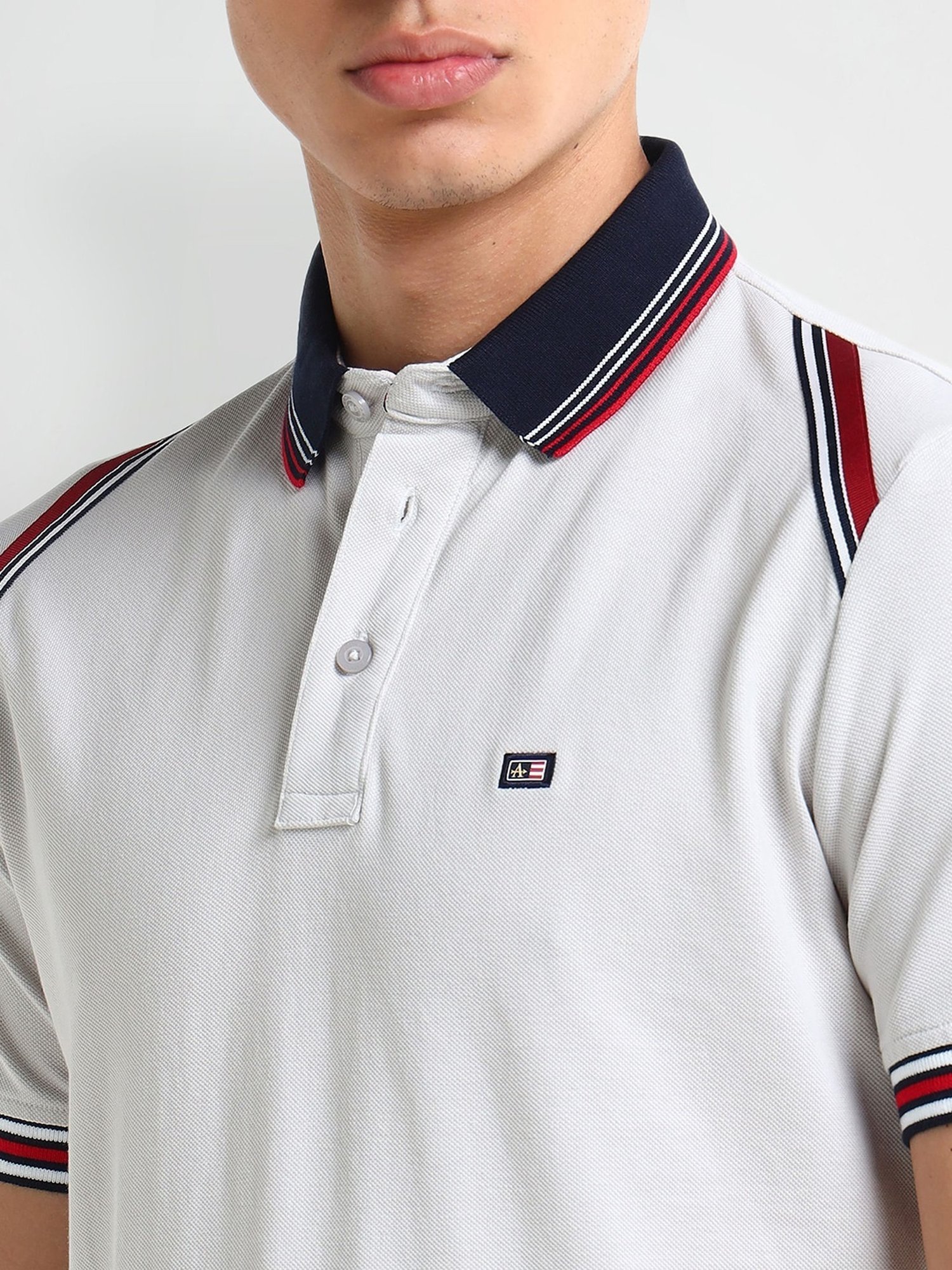 Arrow White Cotton Regular fit Solid Polo T-Shirt